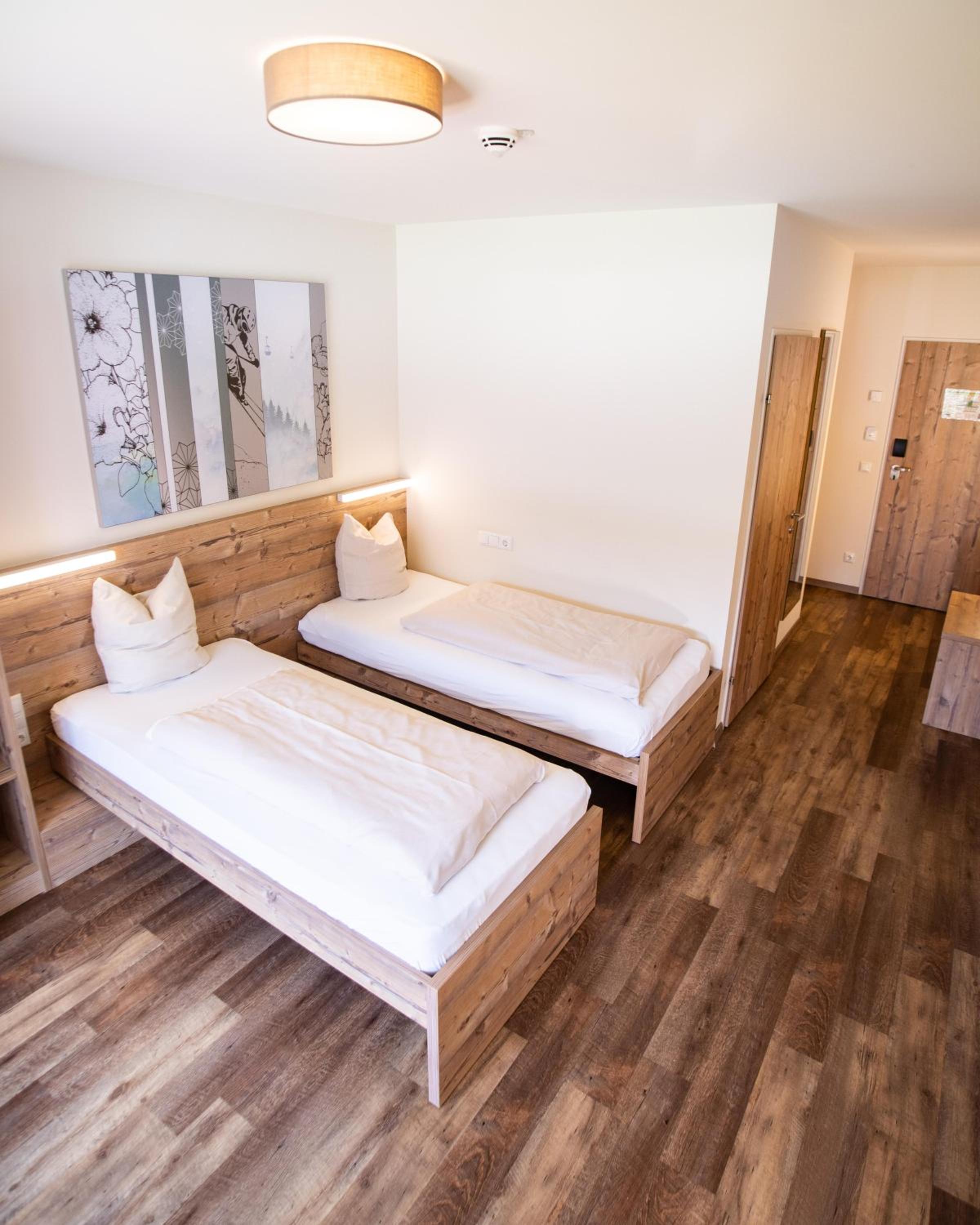 Family Room with Balcony (2 Adults + 2 Children)