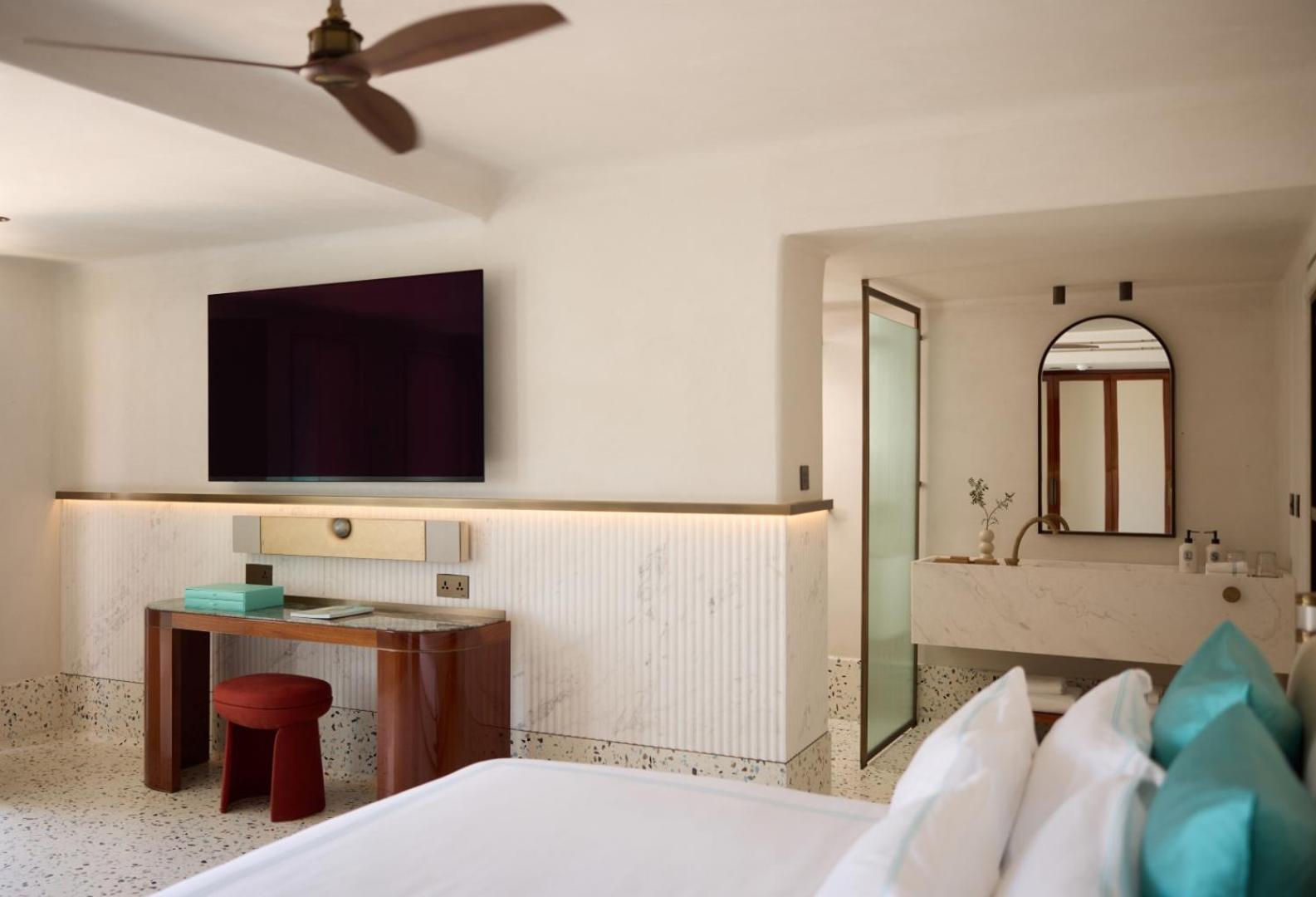Deluxe Double Room - Photo 2