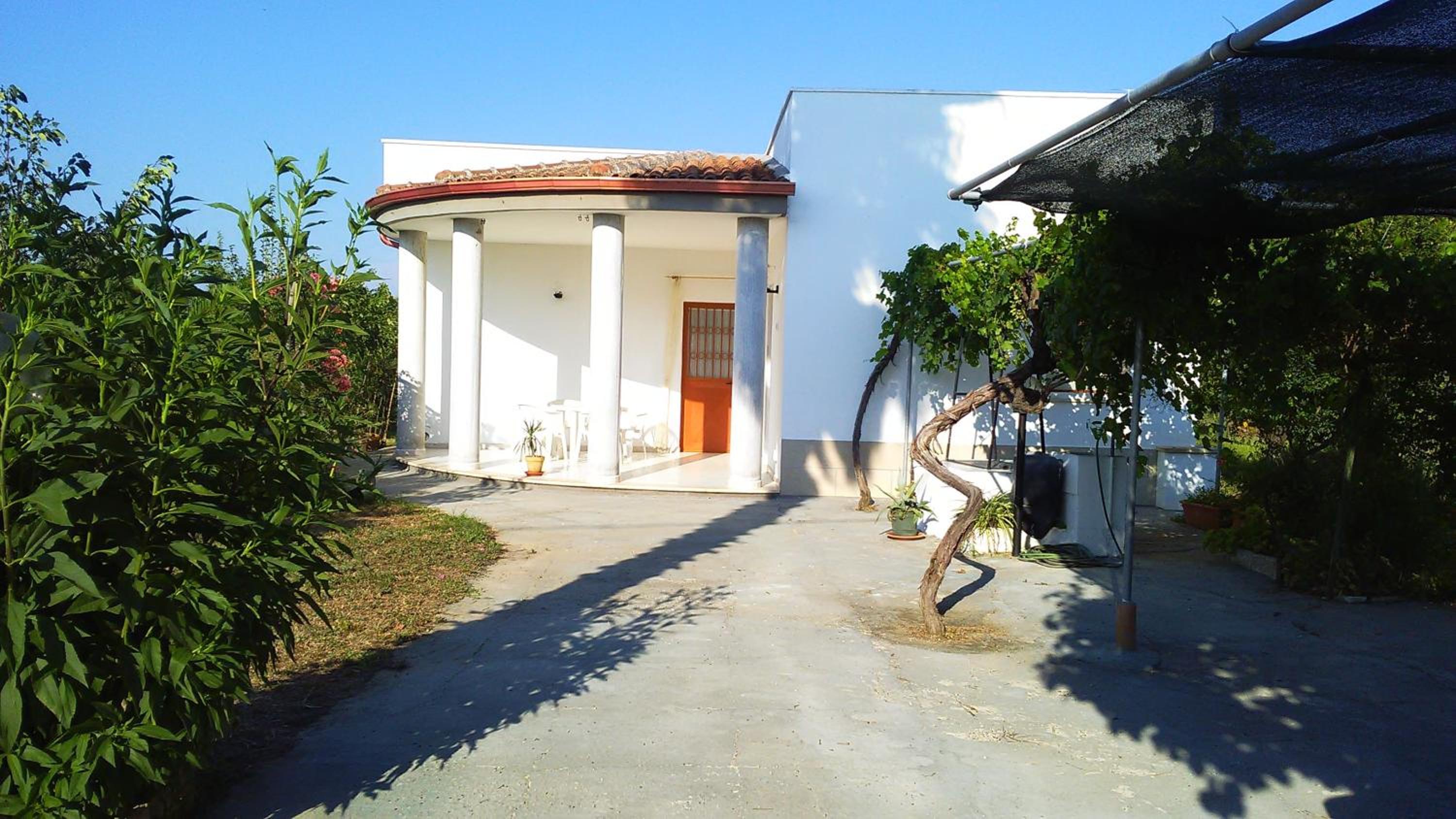 Two-Bedroom Holiday Home photo 2