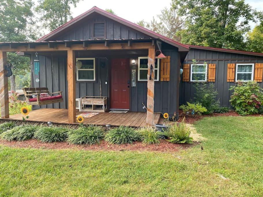 One-Bedroom House photo 2