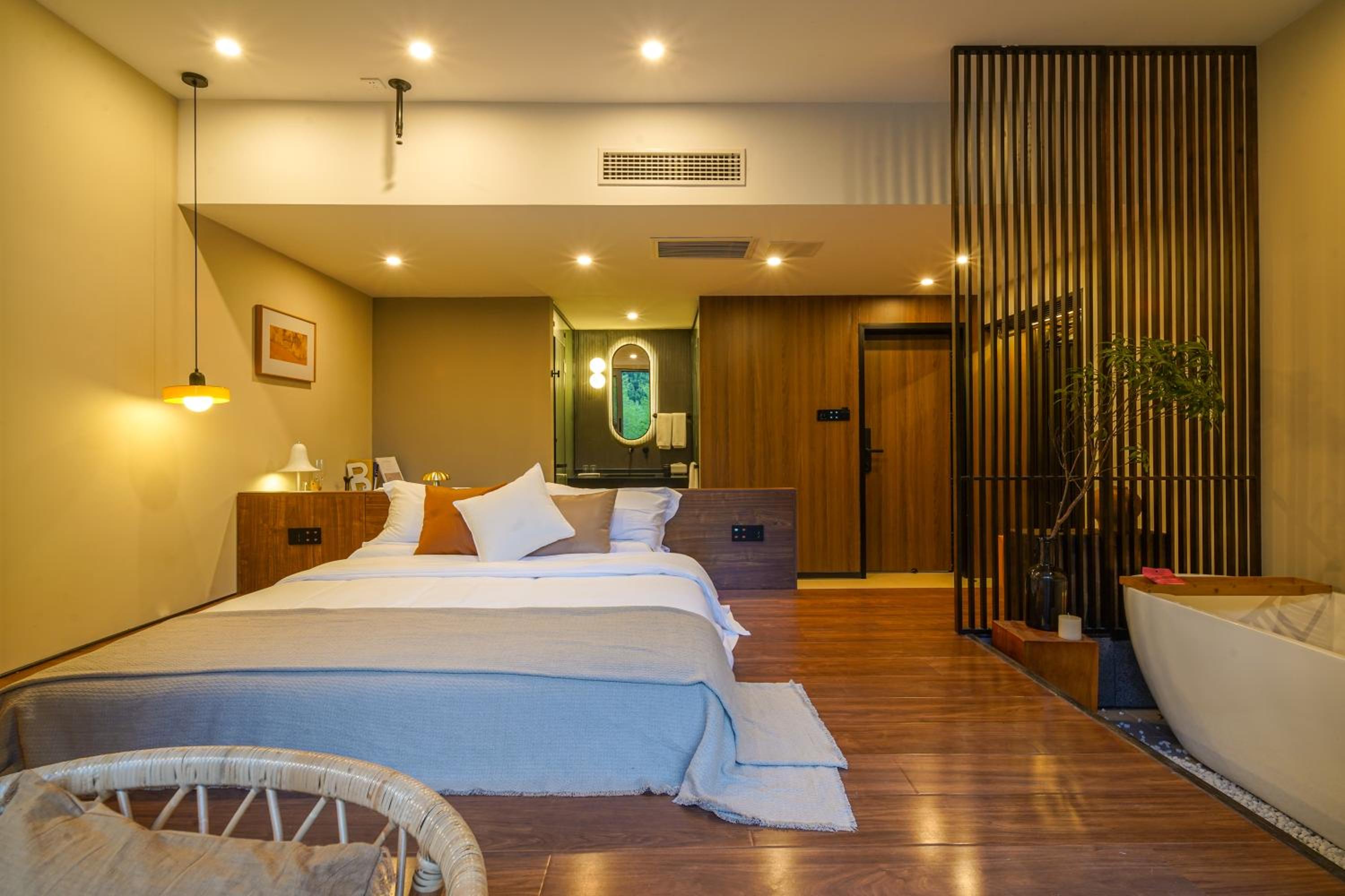 Queen Room With Balcony photo 3