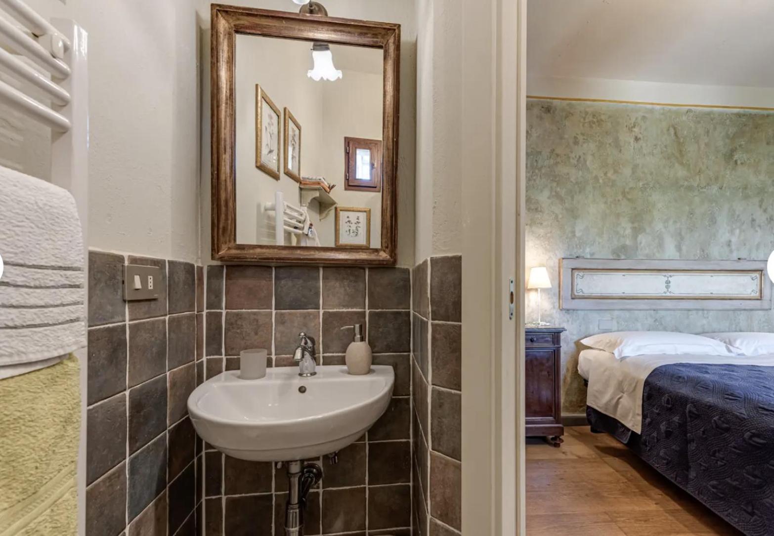Four-Bedroom Vacation Home - Photo 28