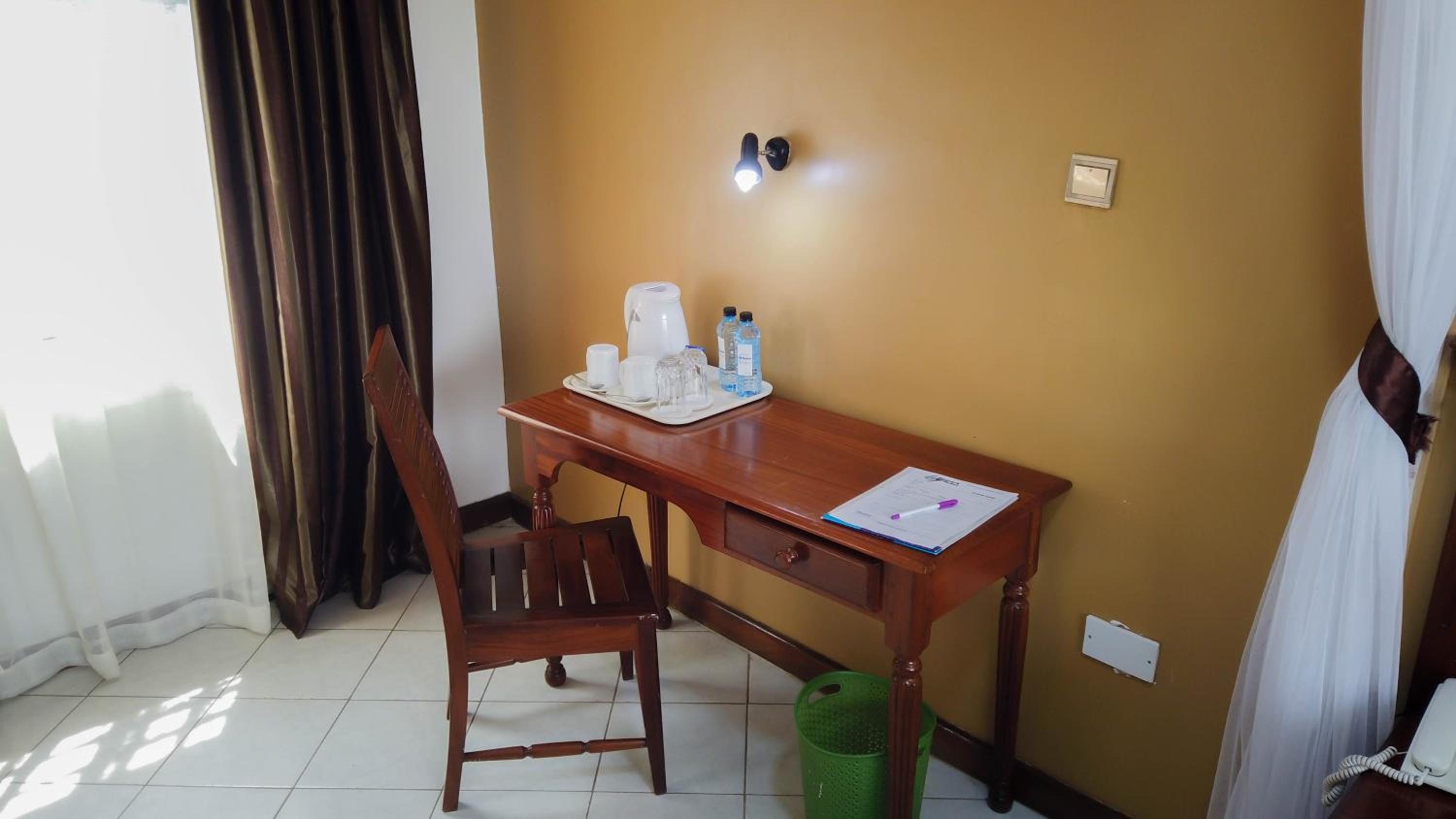 Deluxe Triple Room photo 3