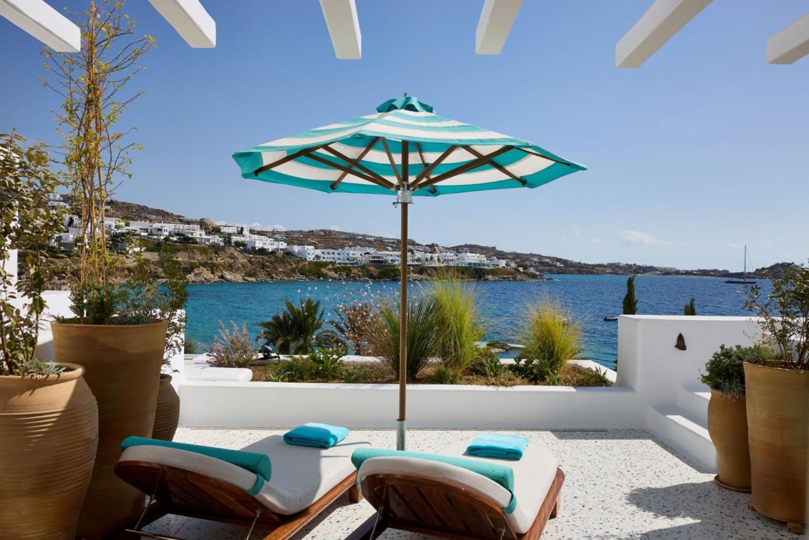 Deluxe Double Room with Sea View - Photo 2