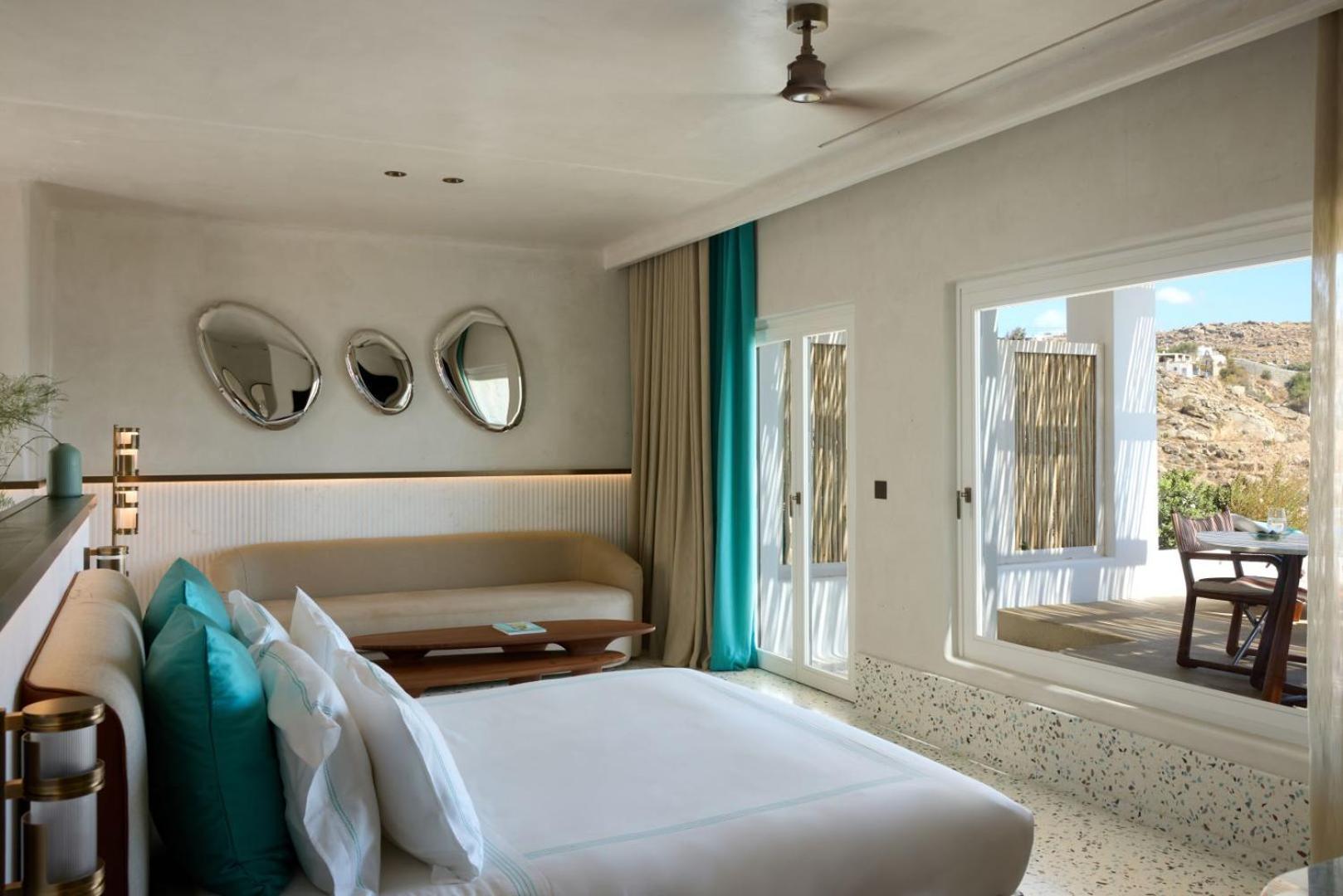 Suite with Private Pool - Photo 4