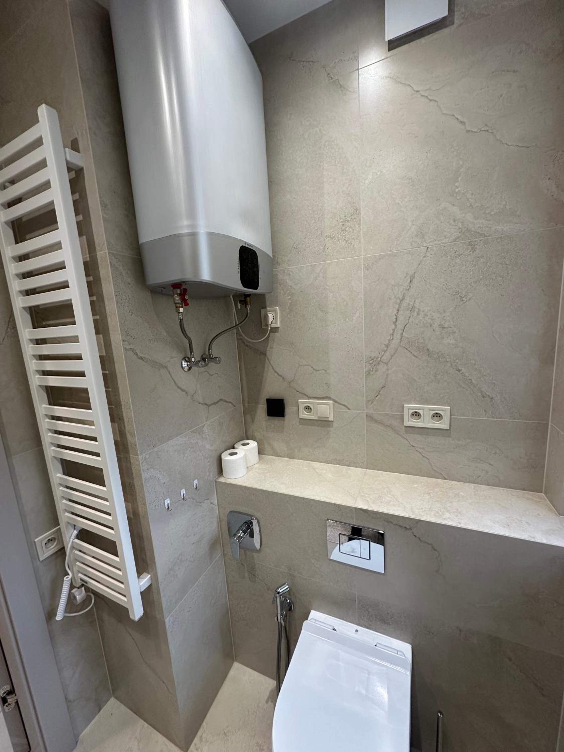 Two-Bedroom Apartment - Photo 16