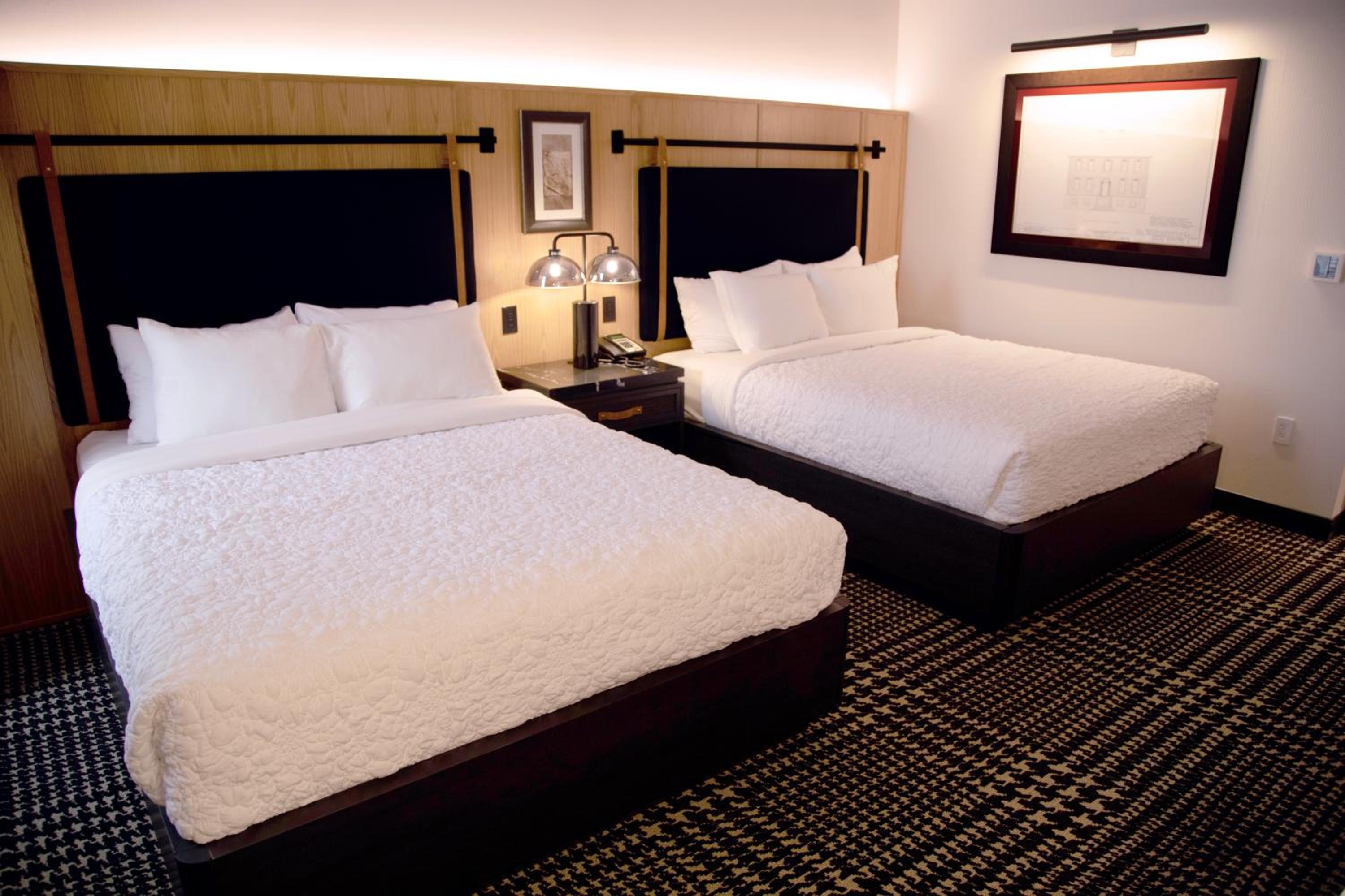 Queen Room with Two Queen Beds - Disability Access