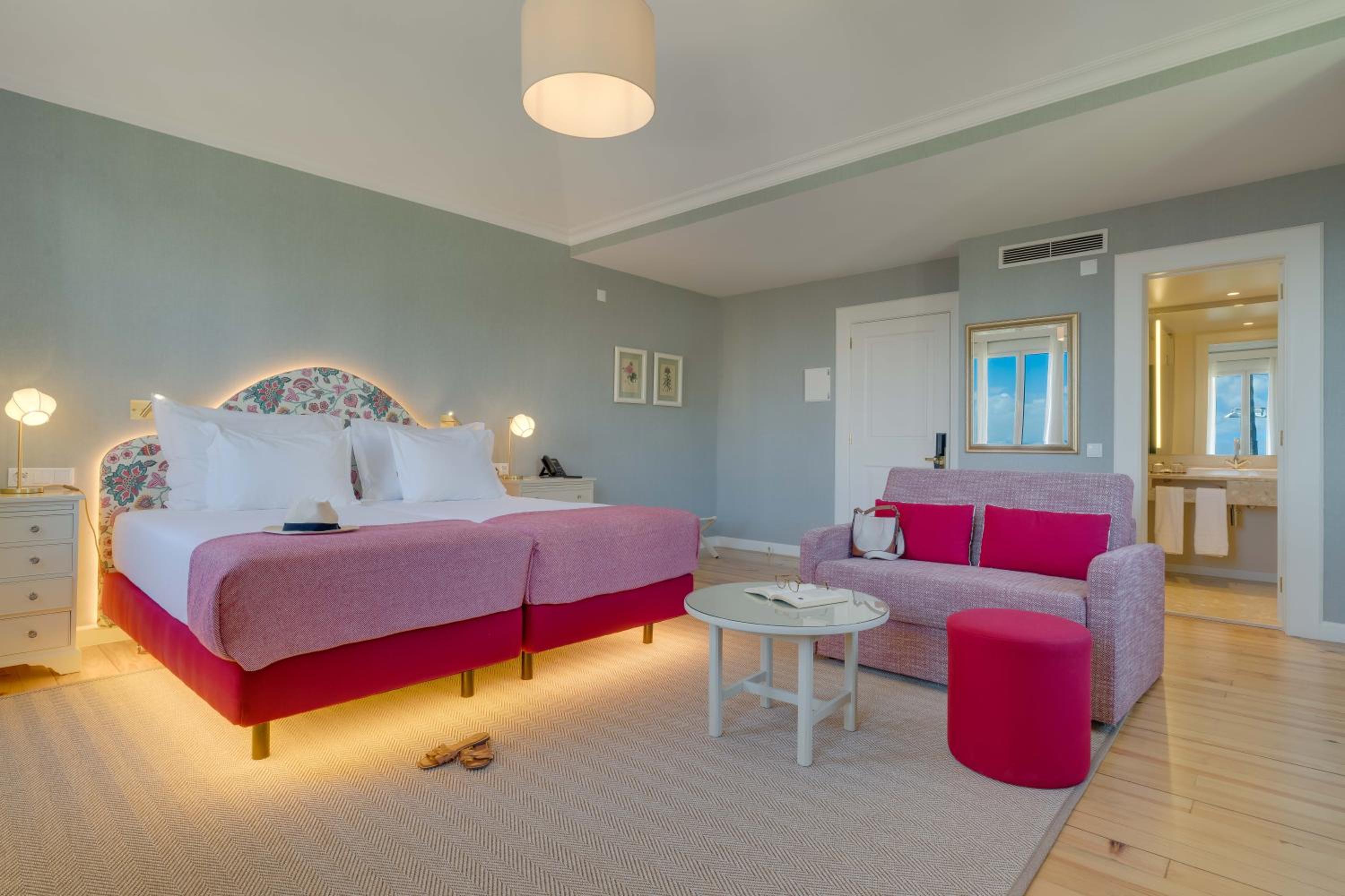 Junior Suite With Lateral Sea View