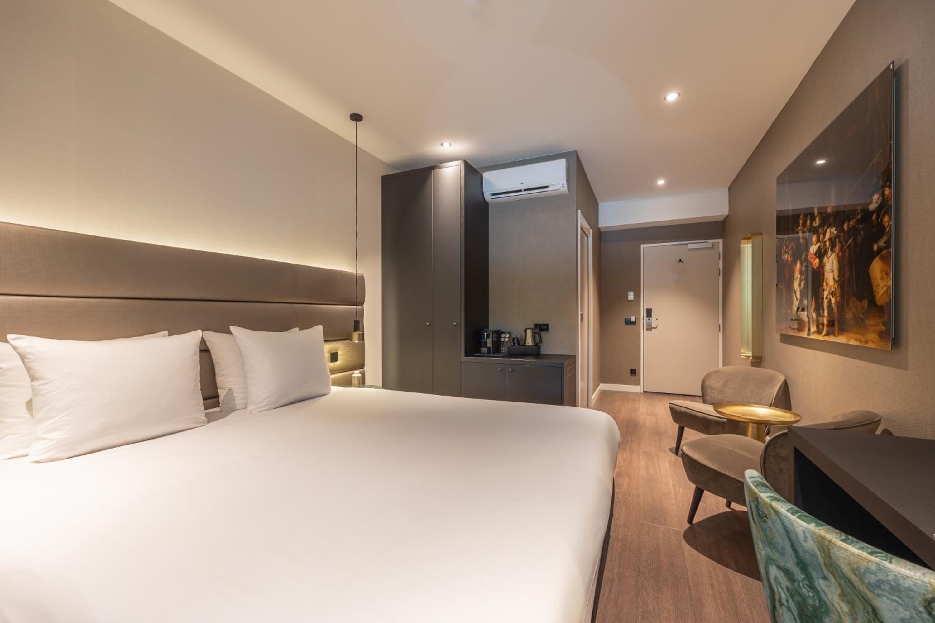 Superior Double Room - Photo 3