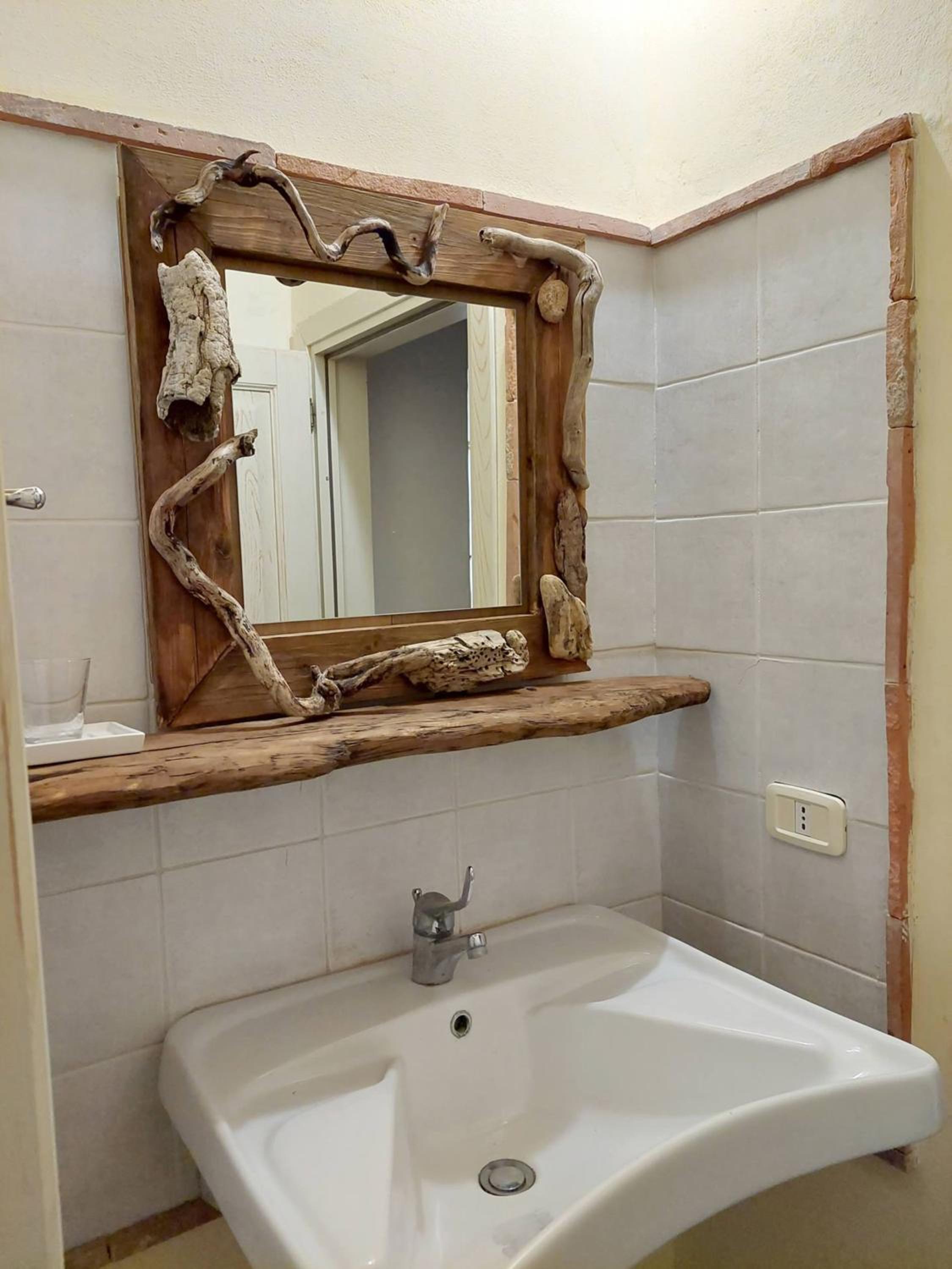 Studio Apartment with Sea View photo 3