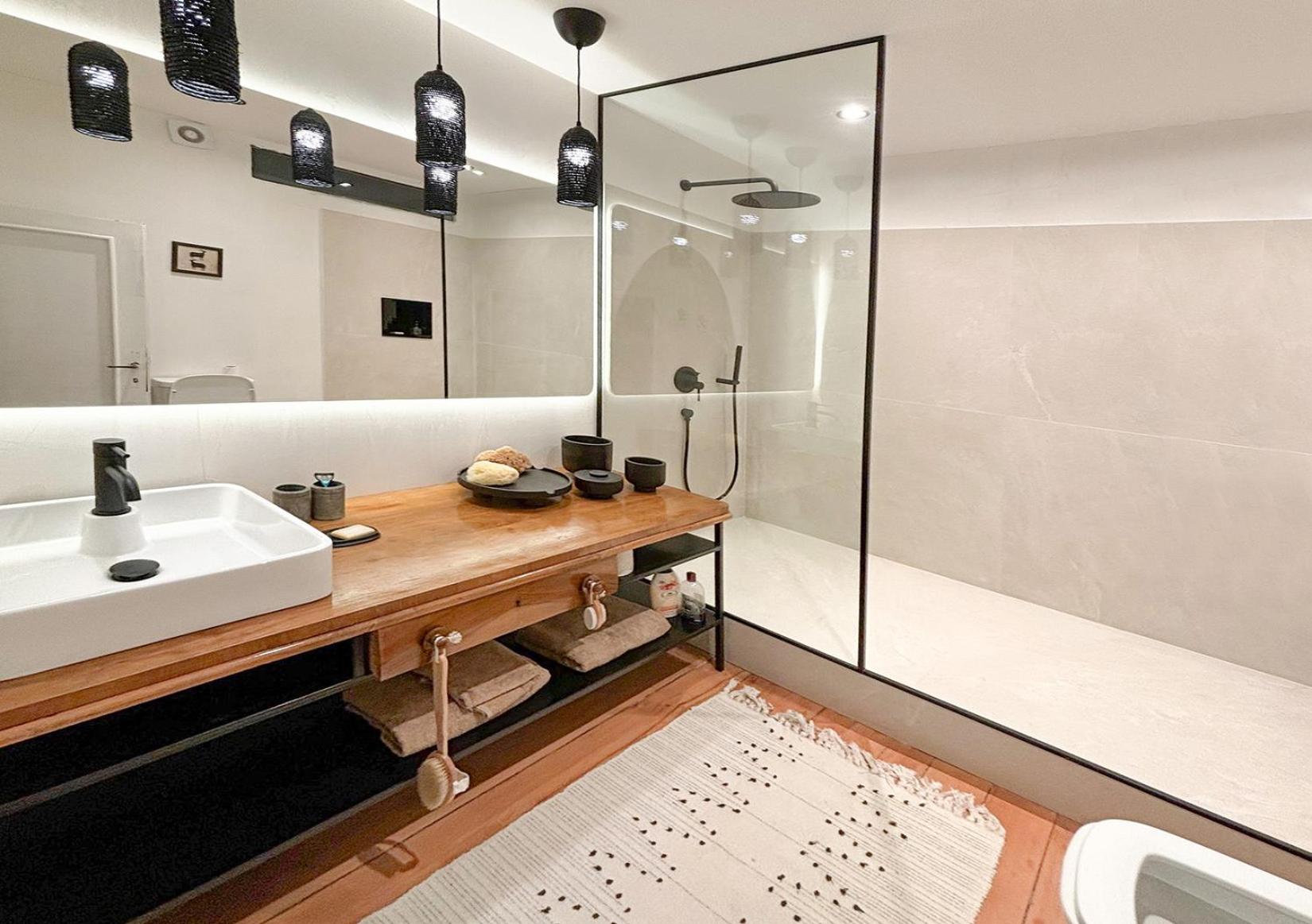 One-Bedroom House photo 3