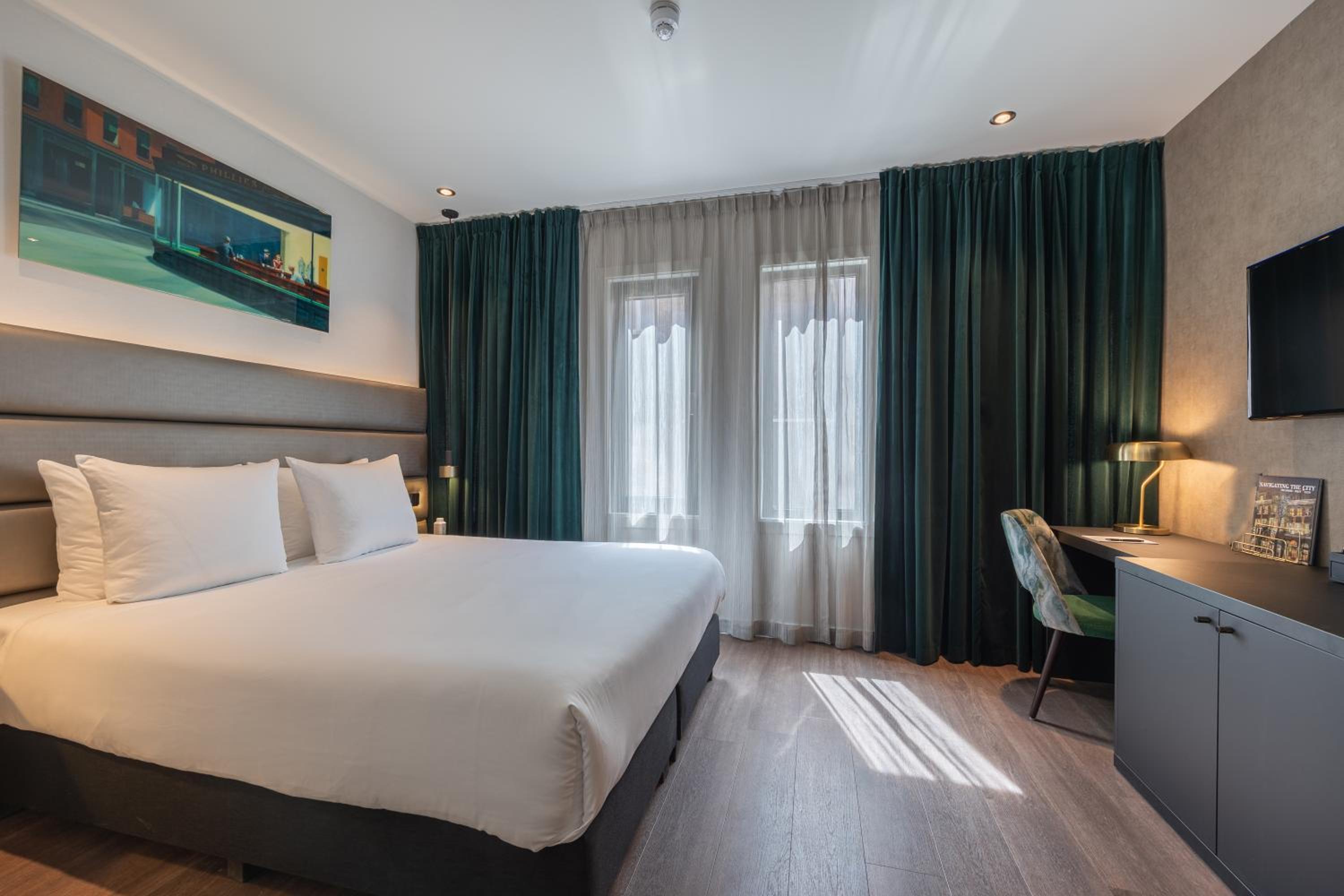 Comfort Room - Photo 1