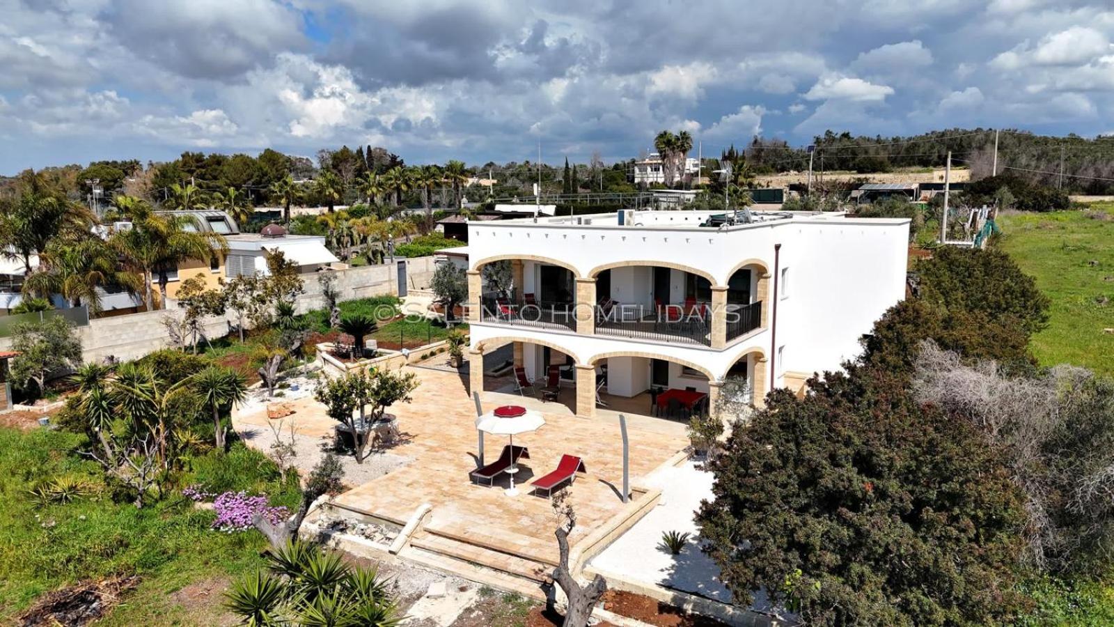 Studio Apartment with Sea View photo 2