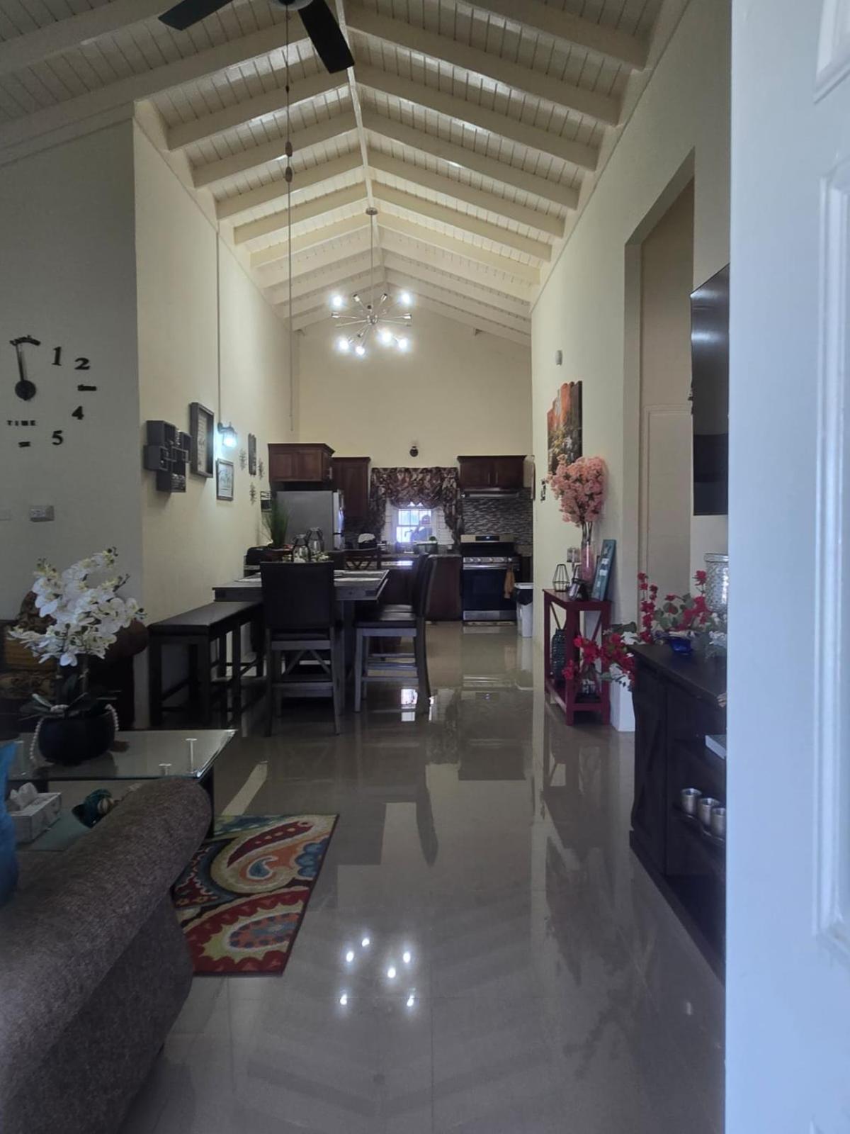 Villa de Dos Habitaciones