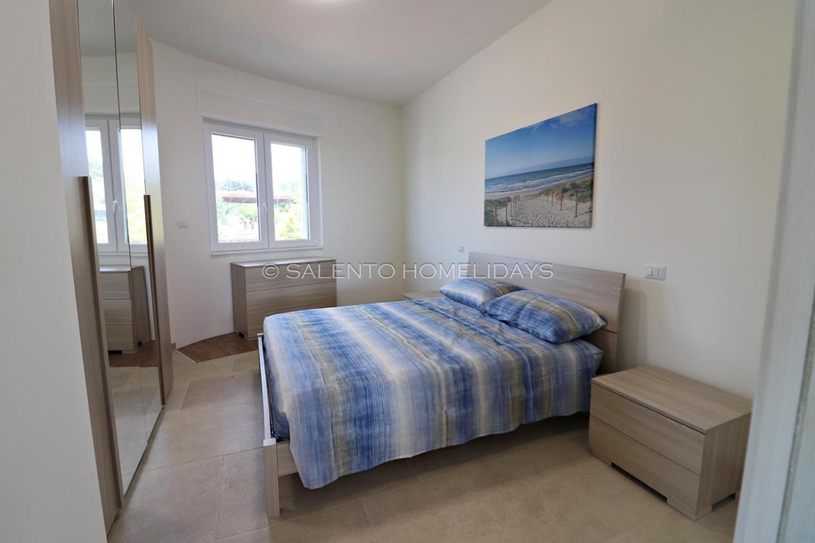 Studio Apartment with Sea View photo 1