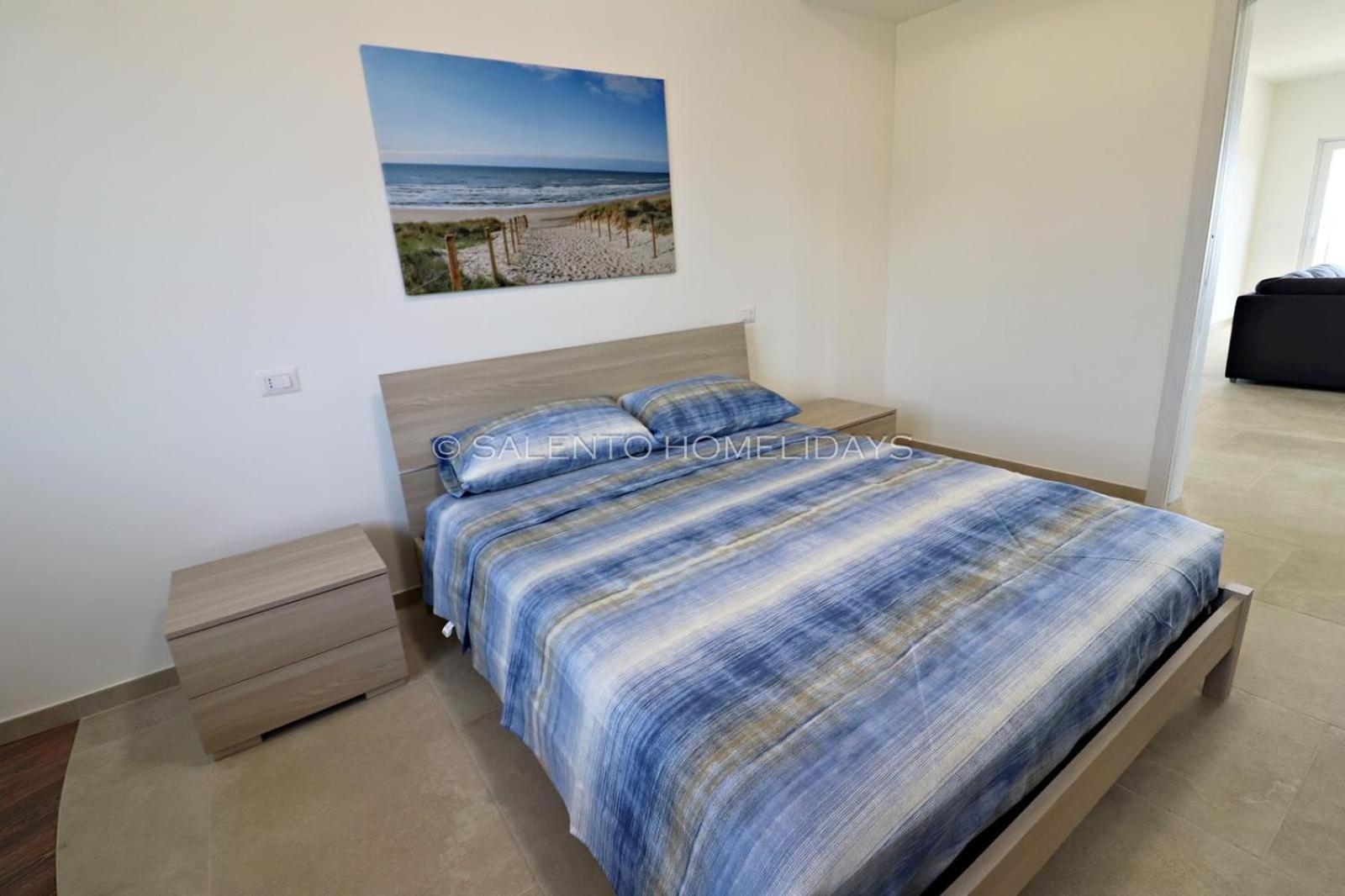 Studio Apartment with Sea View photo 3