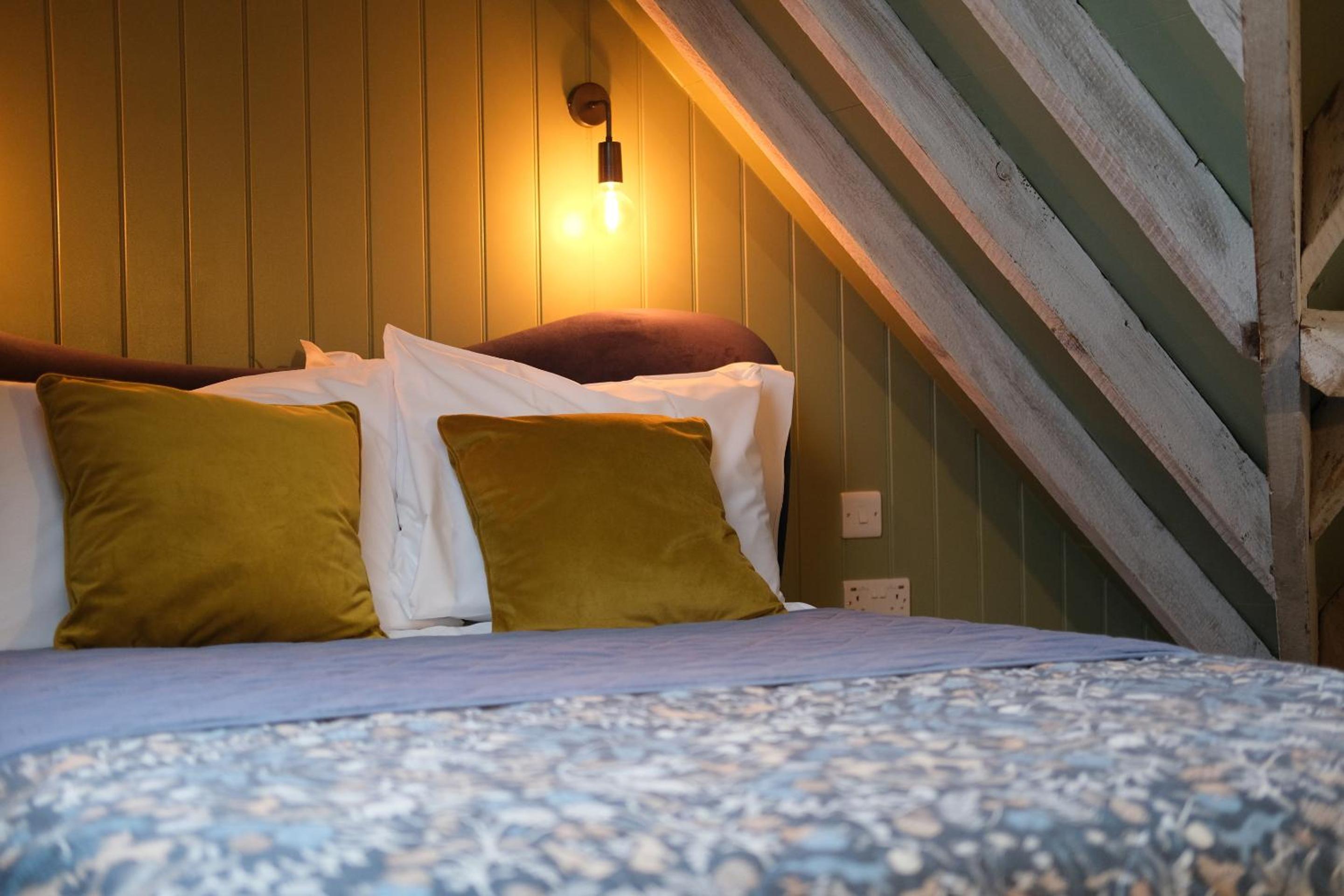 One-Bedroom Cottage - Photo 4