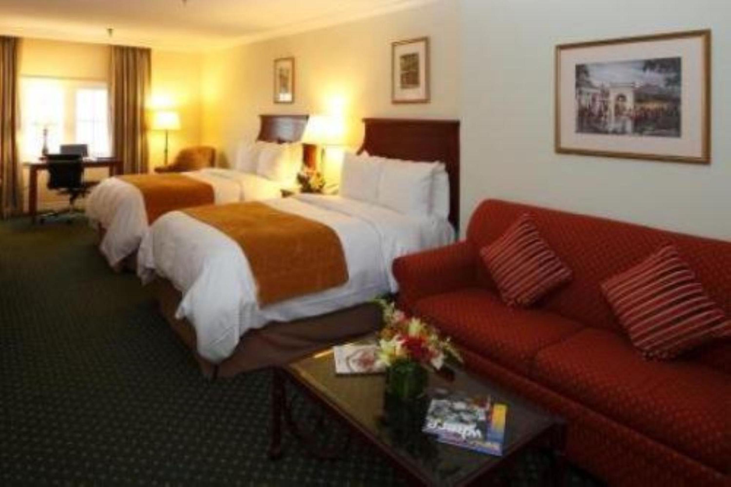 Double Room with Two Double Beds photo 1