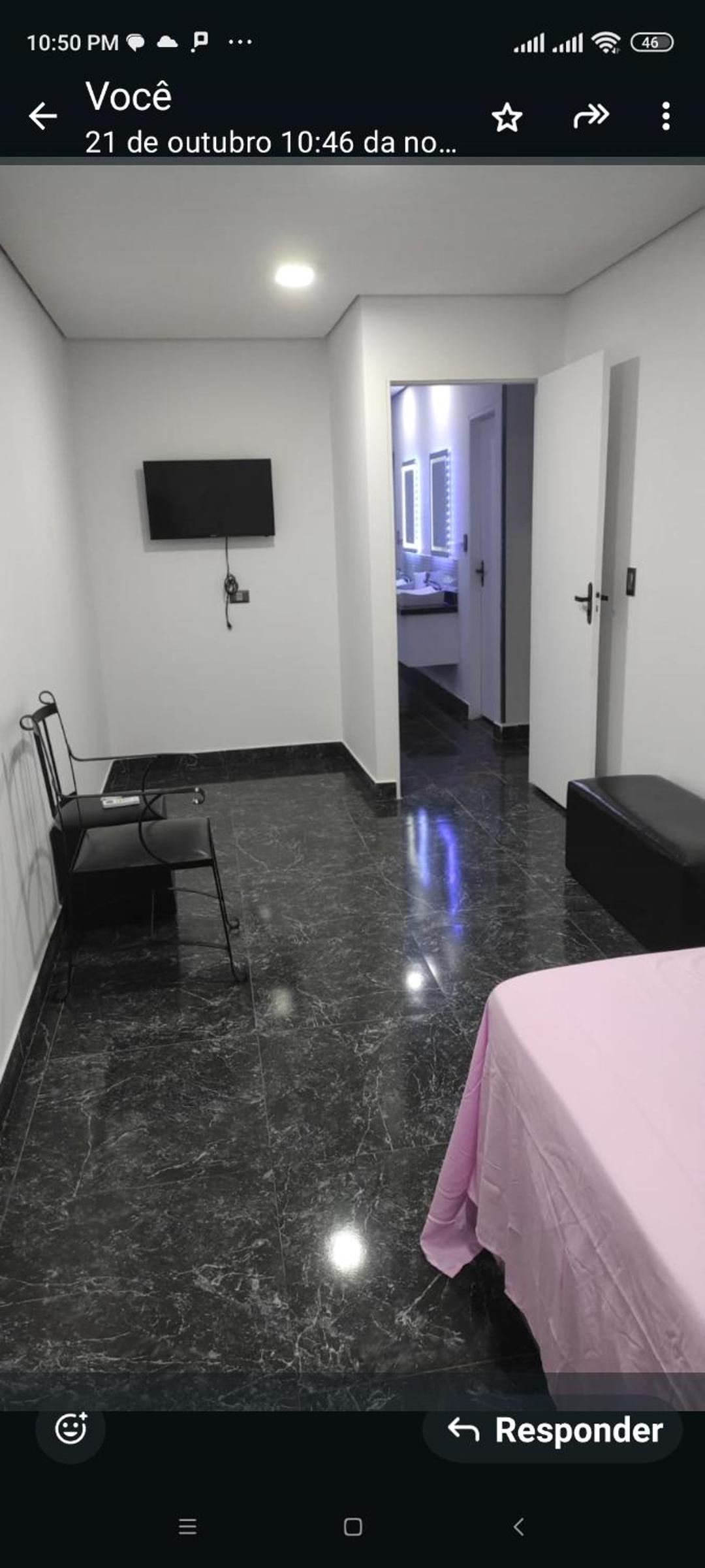 Double Room With Private Bathroom photo 2
