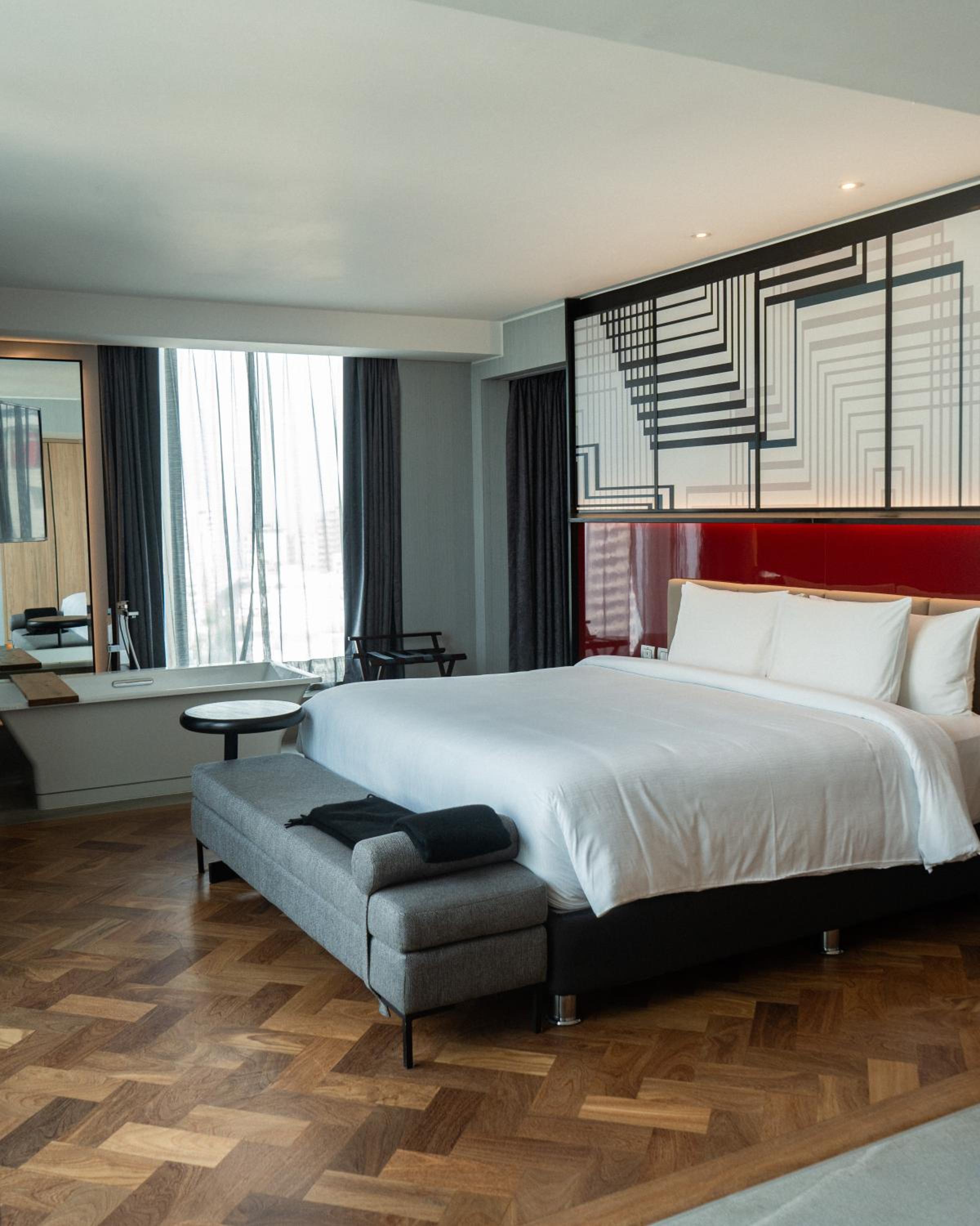 Presidential Suite - Lounge Access