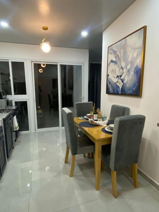 Two-Bedroom House photo 3