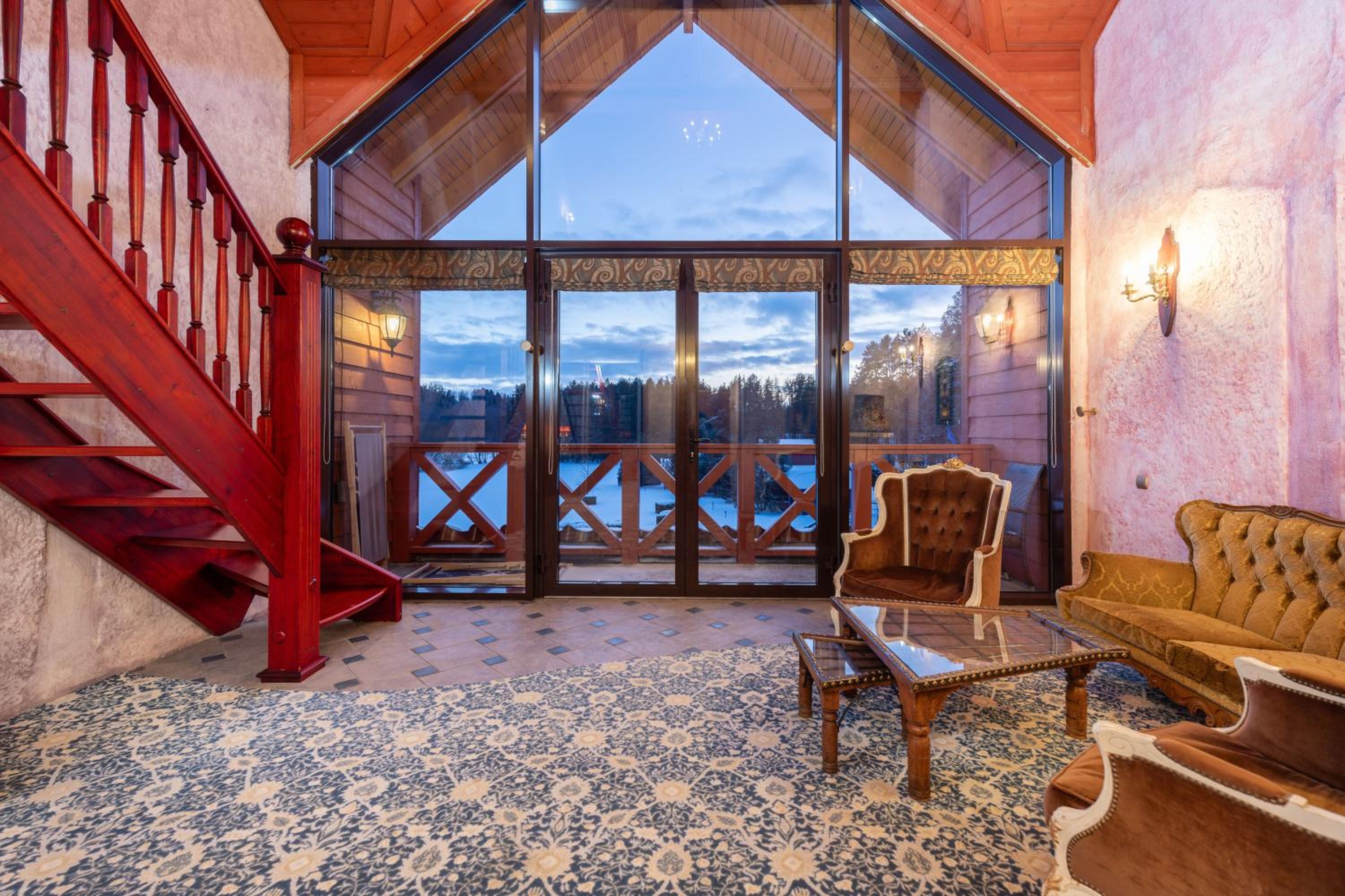 Family Room with Balcony photo 1