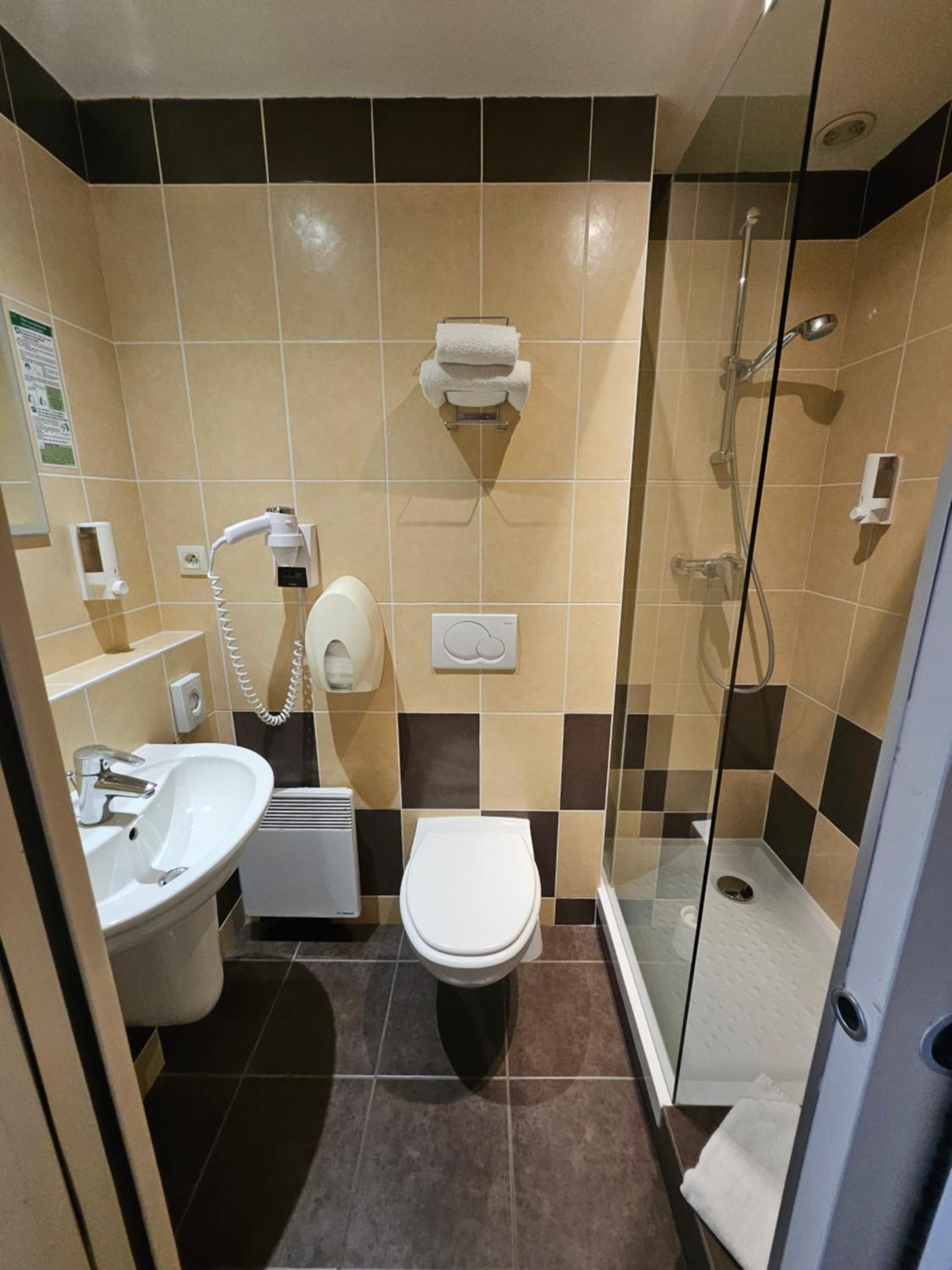 Superior Triple Room - Photo 2