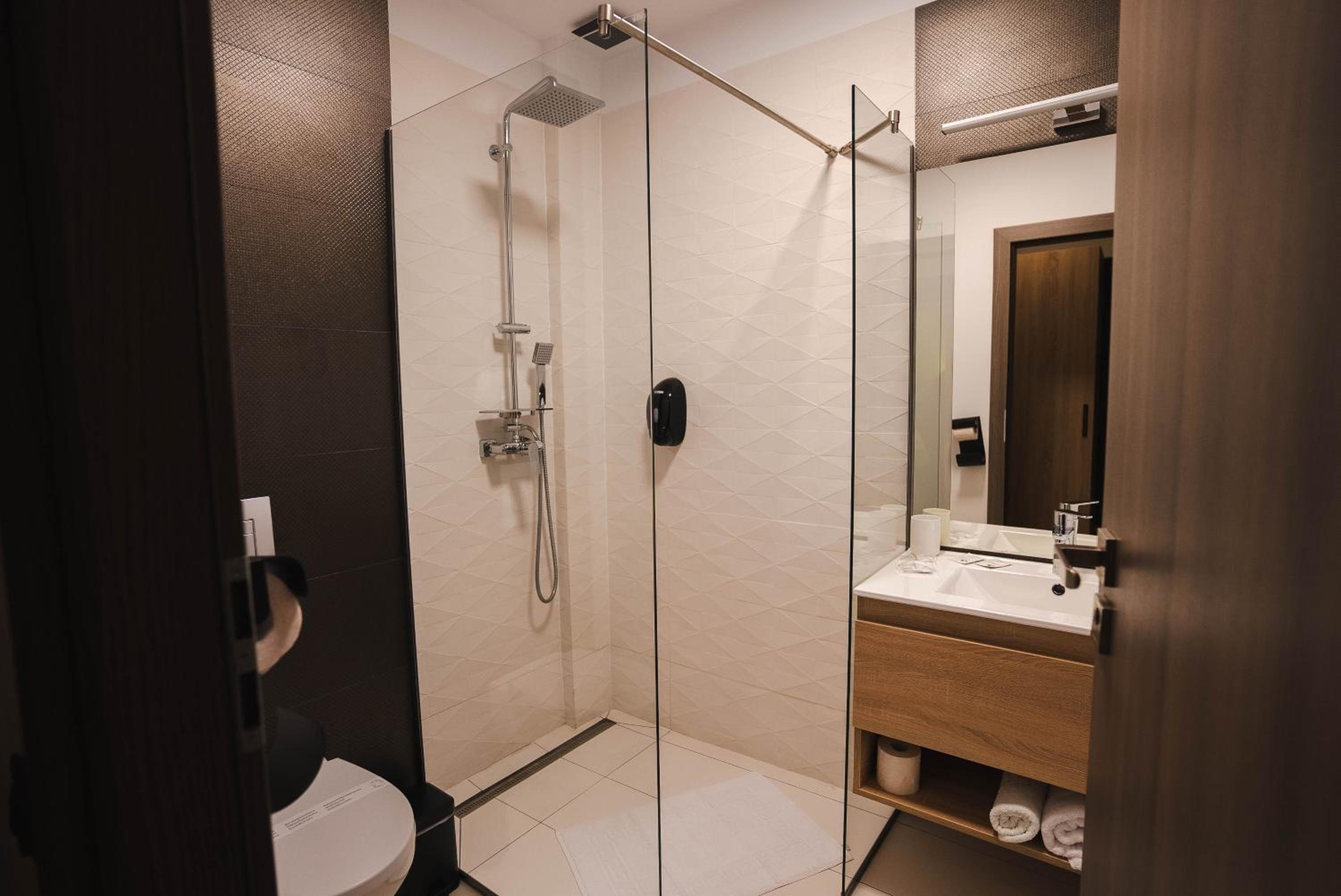 Deluxe Double Room photo 3