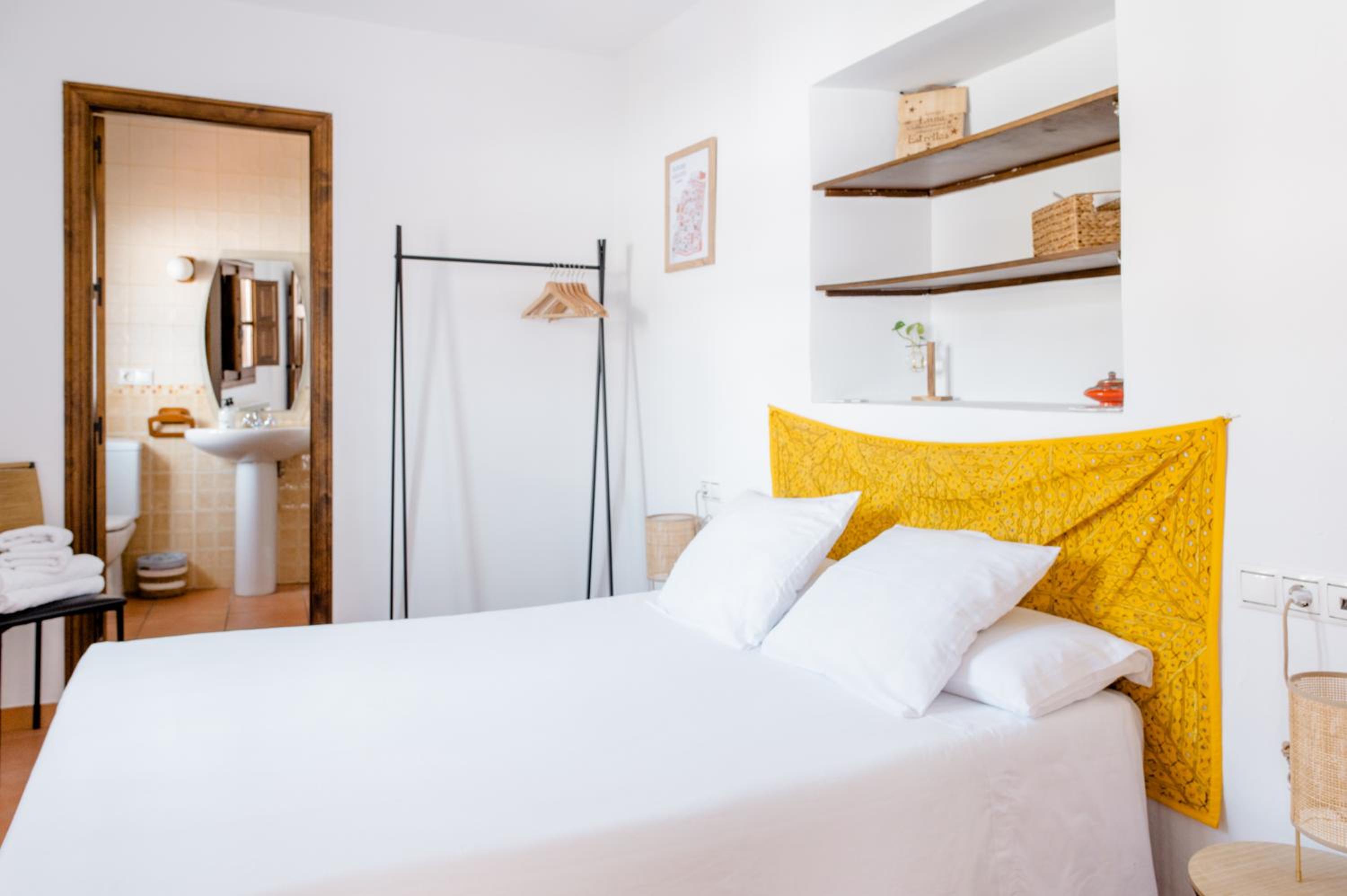 Habitación Doble con Baño Privado