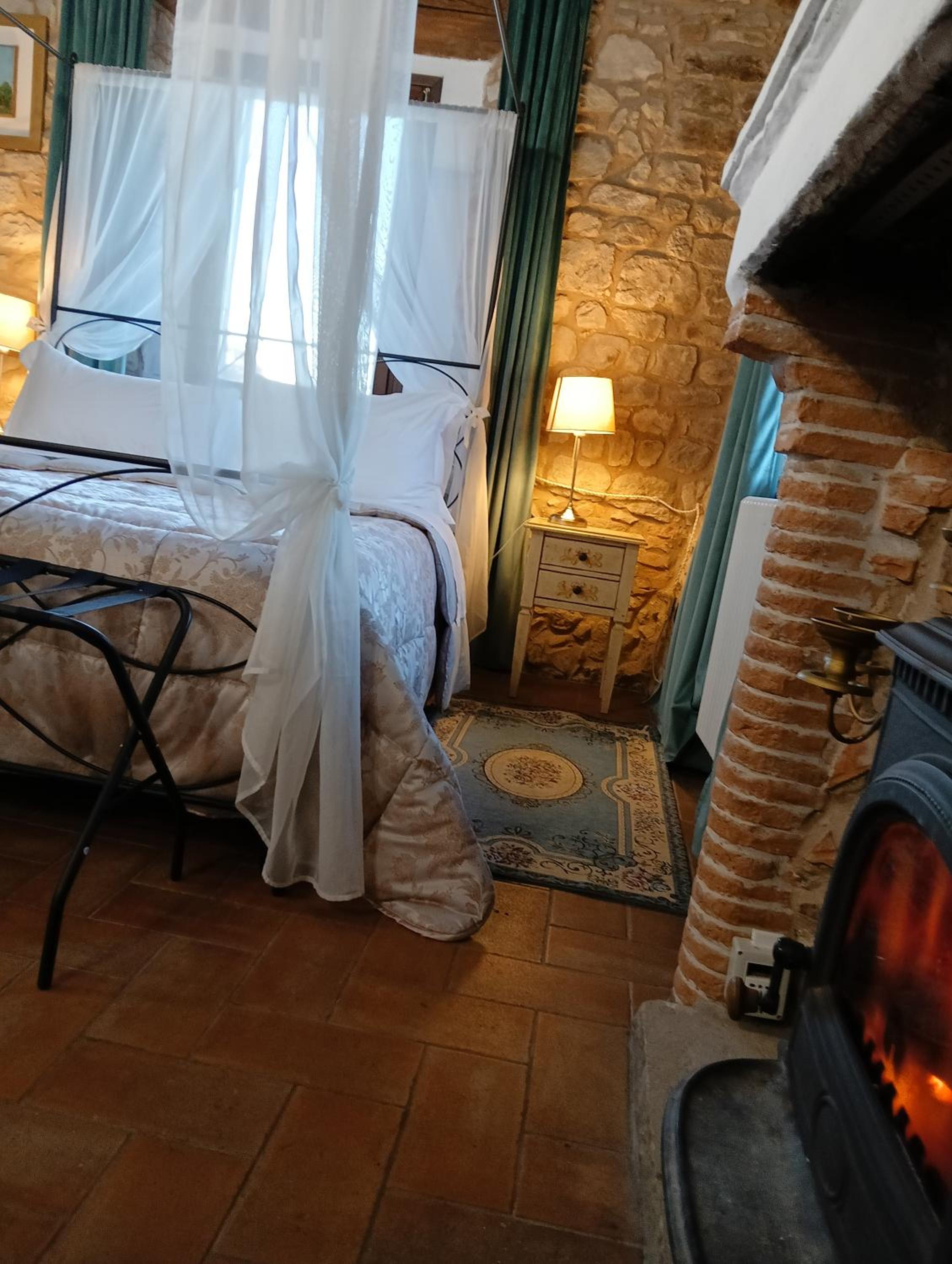 Quadruple Room with Private Bathroom photo 1