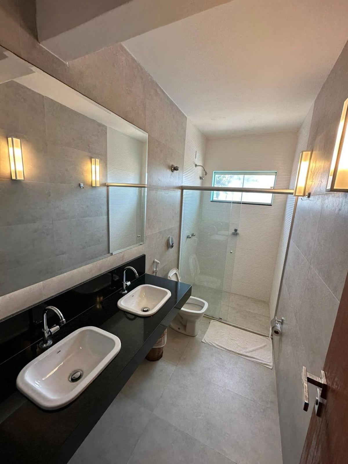 Deluxe Quadruple Room with balcony and sea view - Photo 5