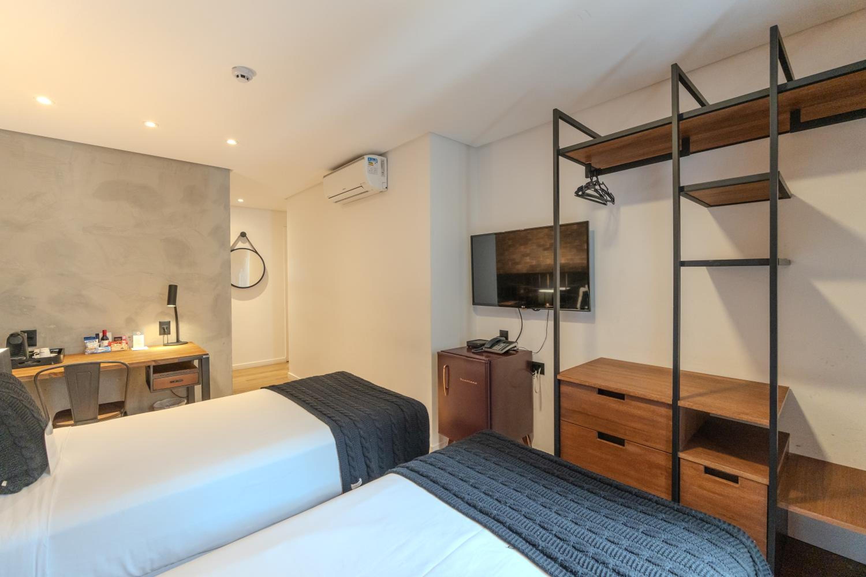 Premium Twin Room