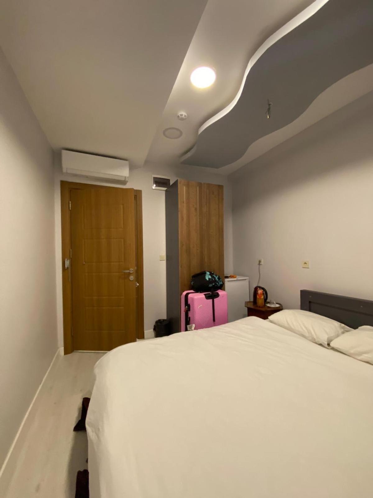 Economy Double Room photo 2