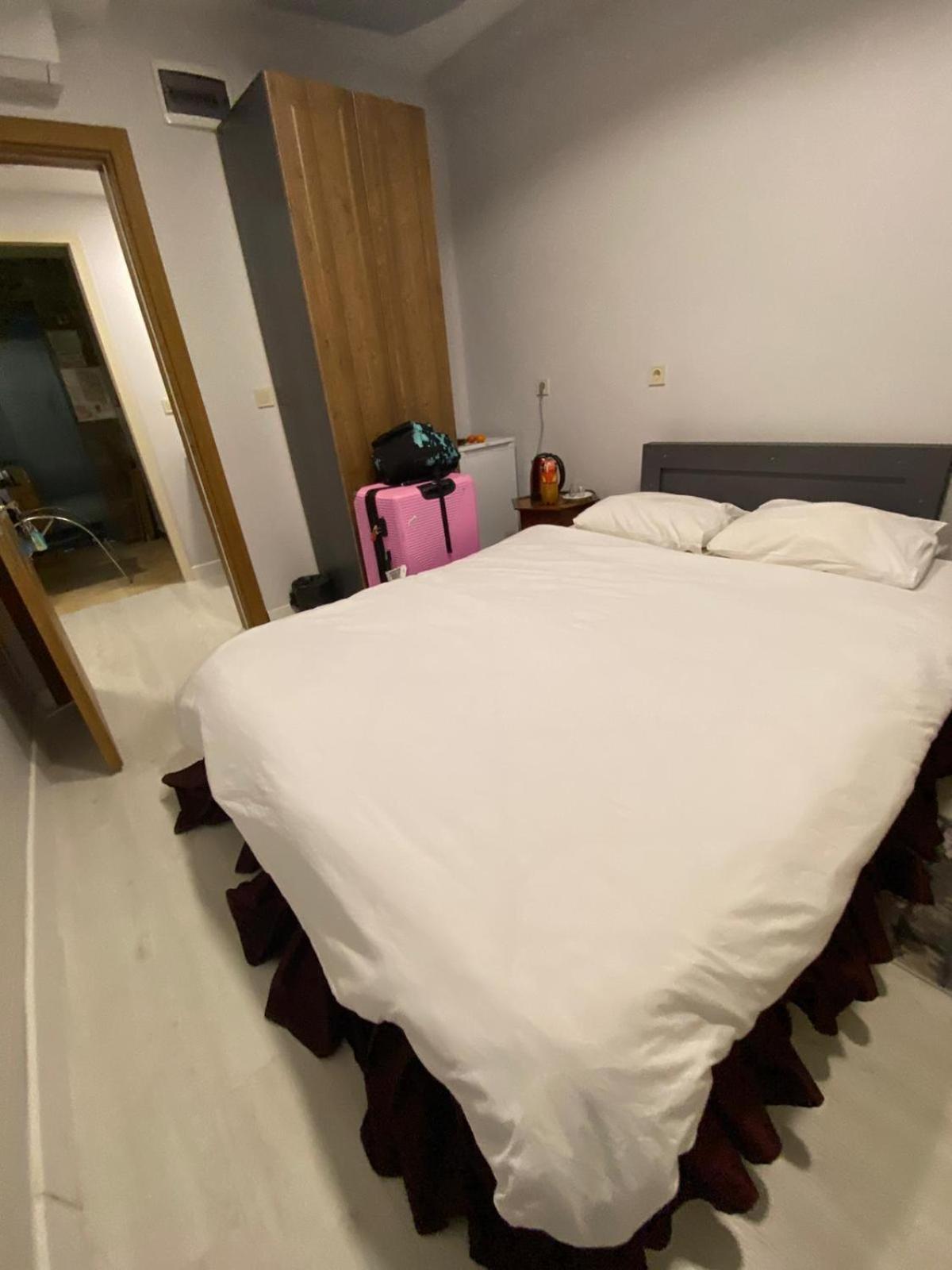 Economy Double Room photo 3