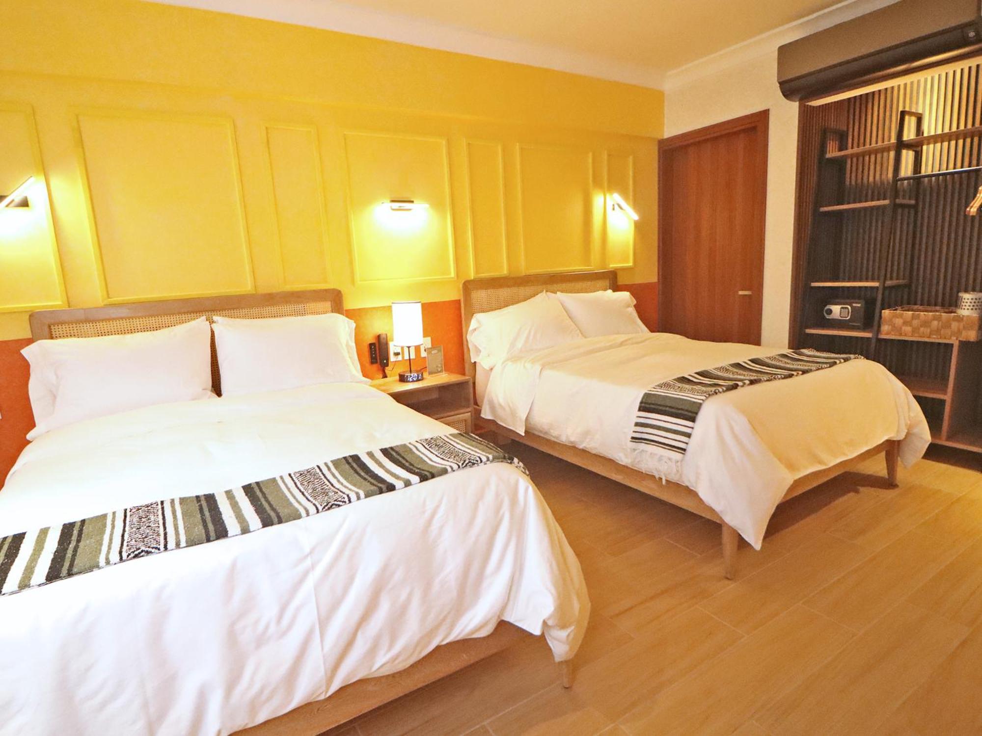 Superior Double Room with Two Double Beds photo 1