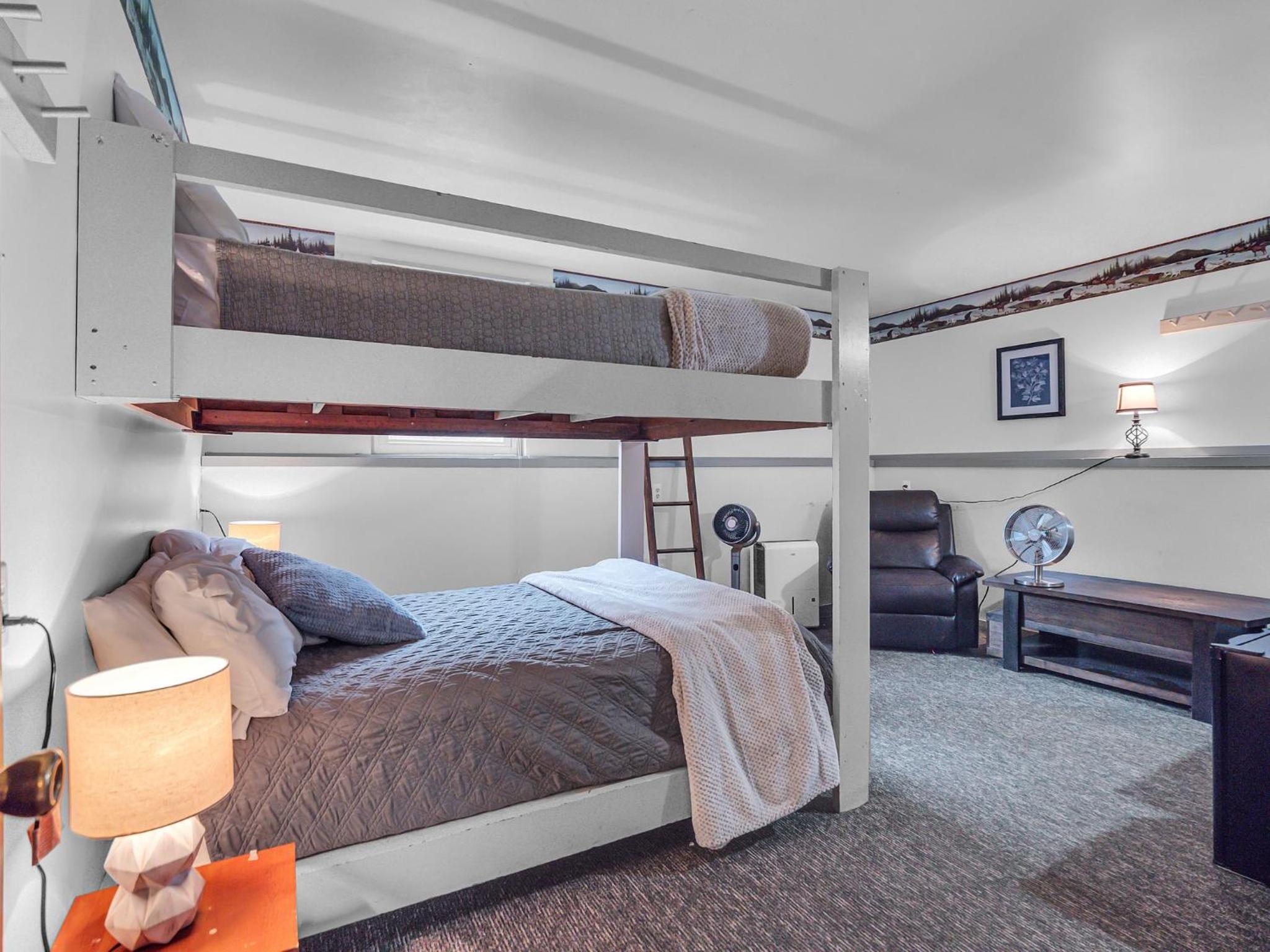 Family Suite - Photo 4