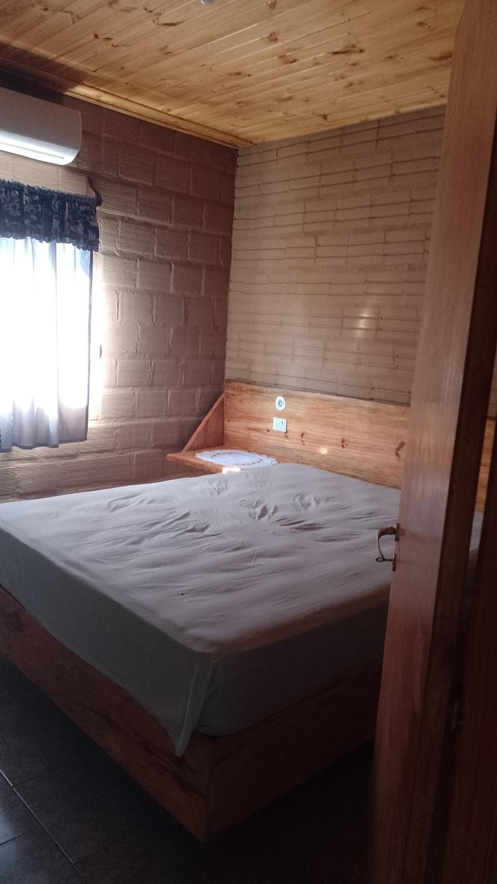 Three-Bedroom Cottage photo 1