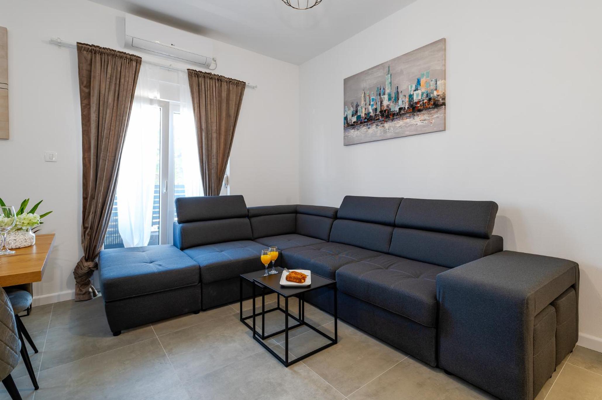 Three-Bedroom Apartment with Balcony