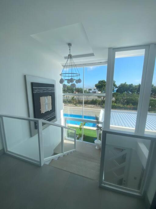 Three-Bedroom Villa photo 3