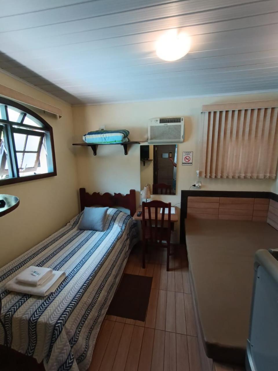 Triple Room with Private Bathroom photo 2