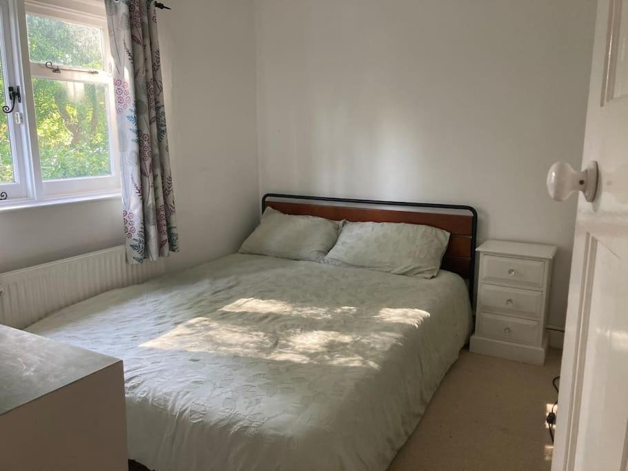 Two-Bedroom House photo 3