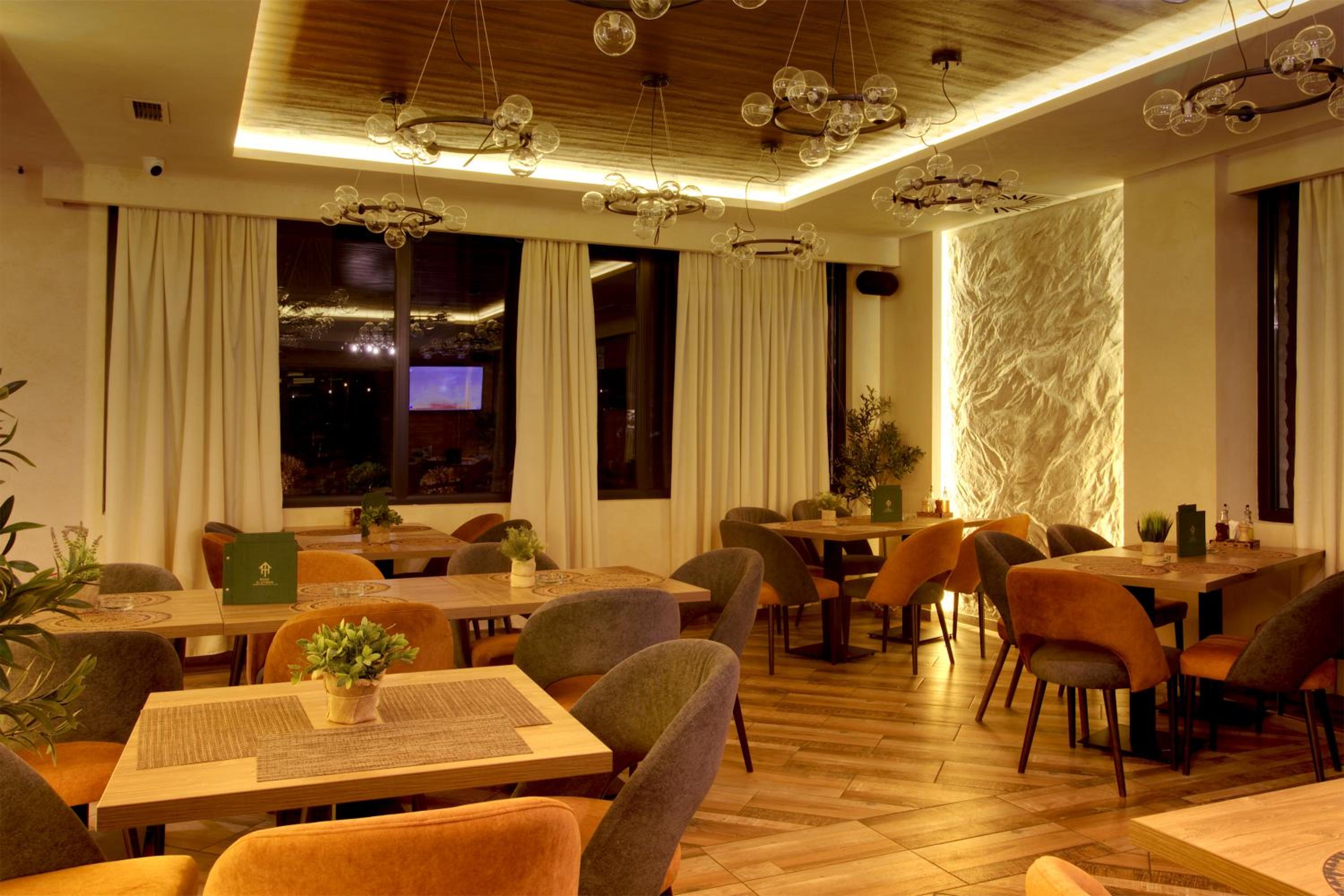 Apartment with Terrace photo 3