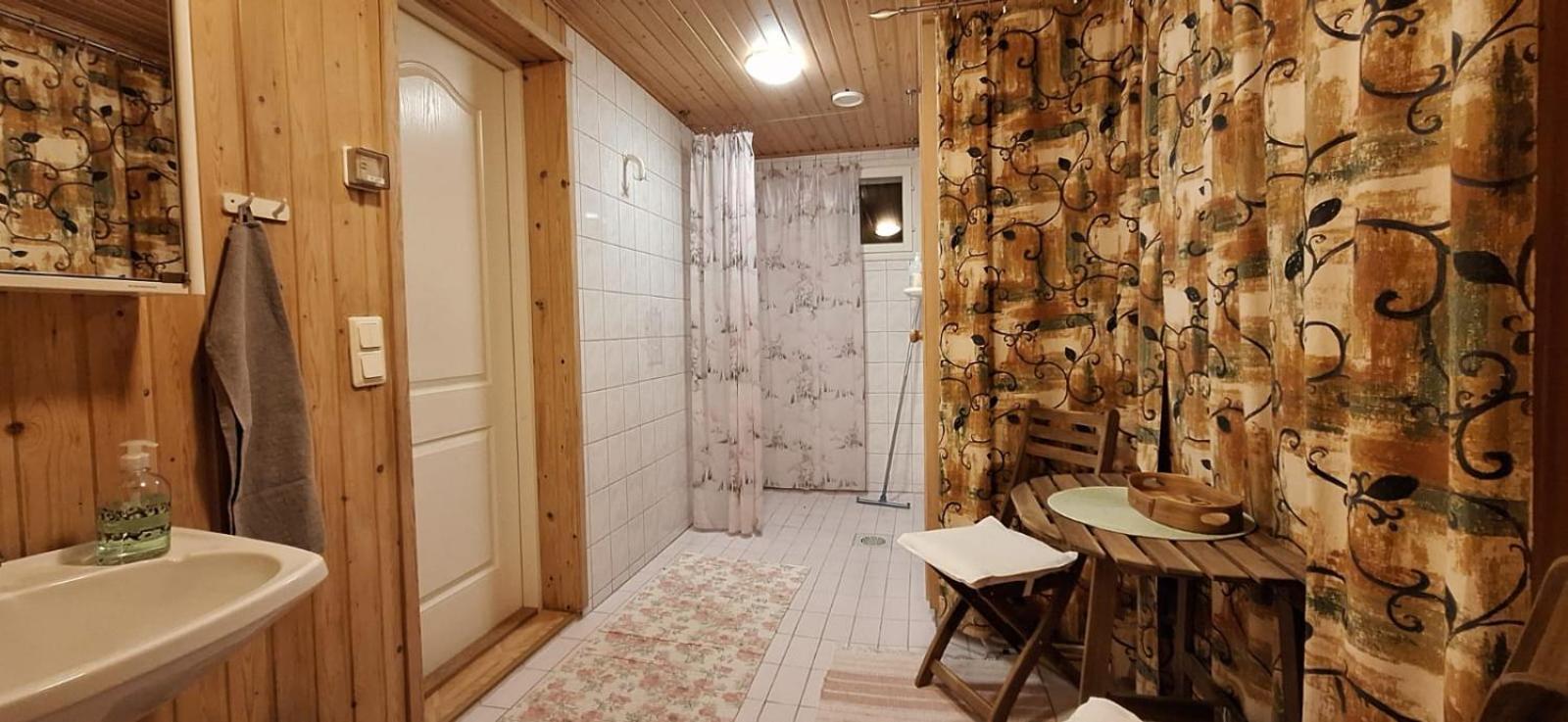 Two-Bedroom Villa - Photo 40