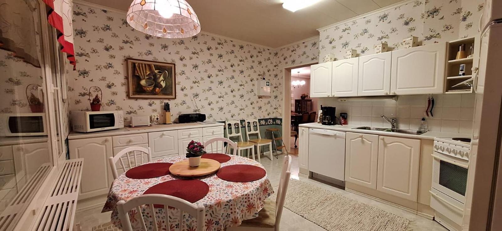 Two-Bedroom Villa - Photo 45