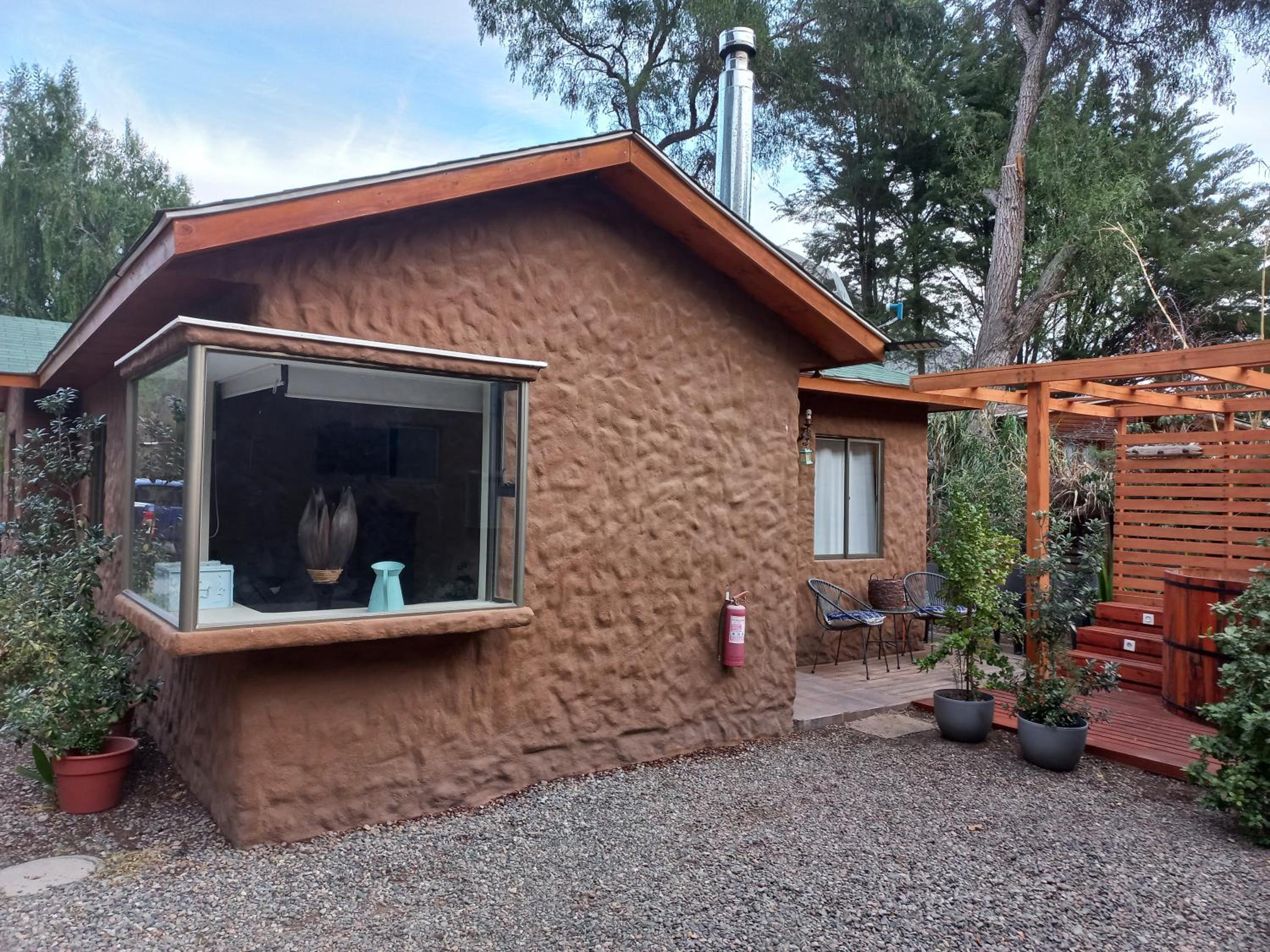 Three-Bedroom House photo 1