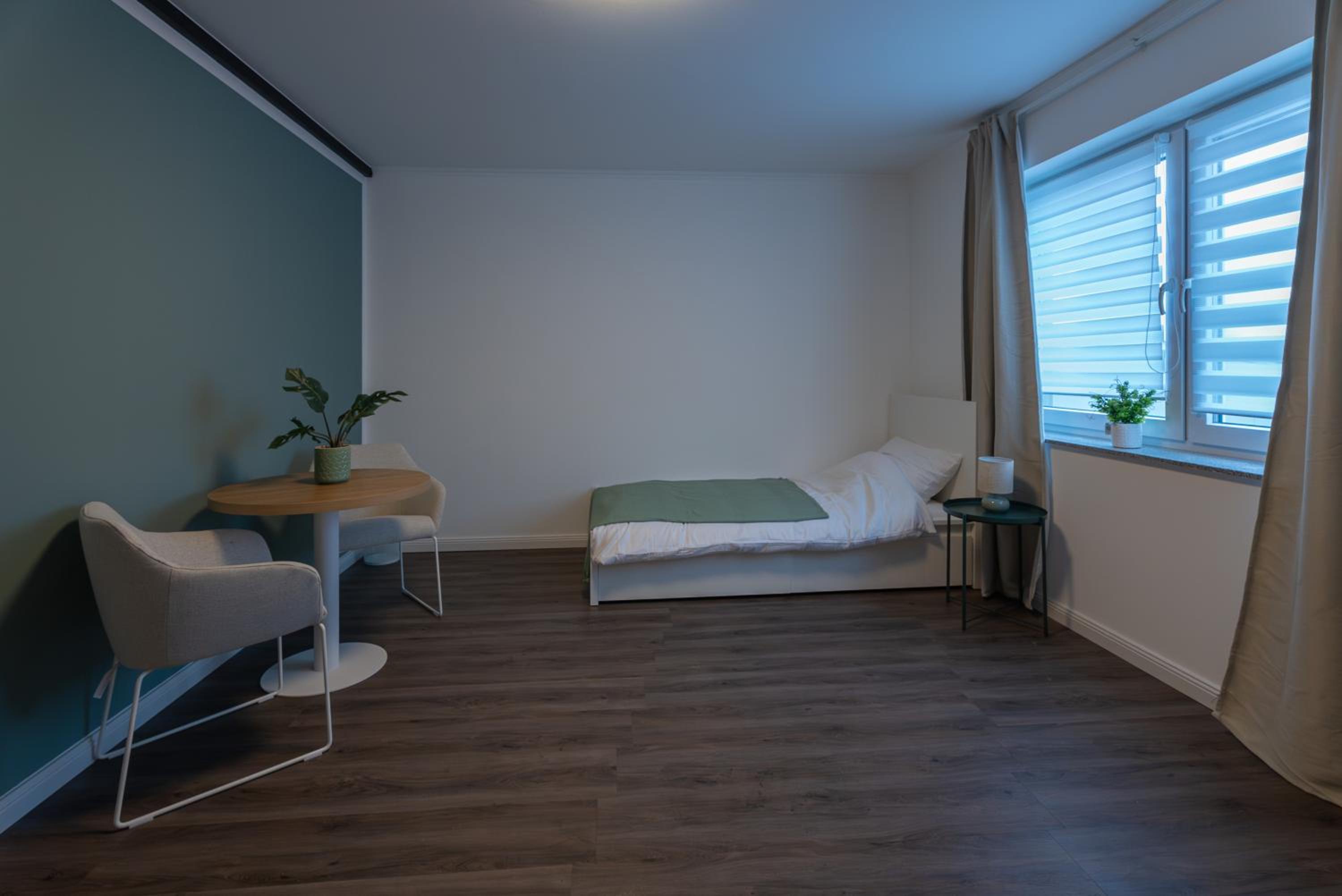 Economy Twin Room photo 3