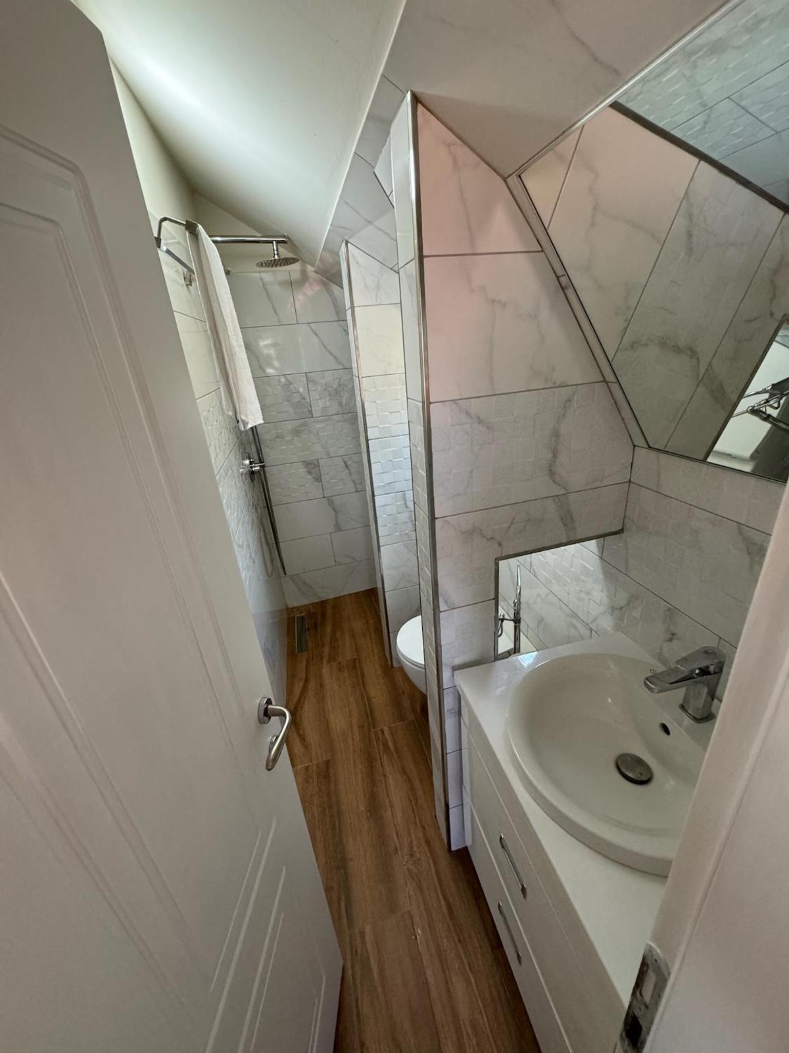Triple Room with Bathroom photo 3