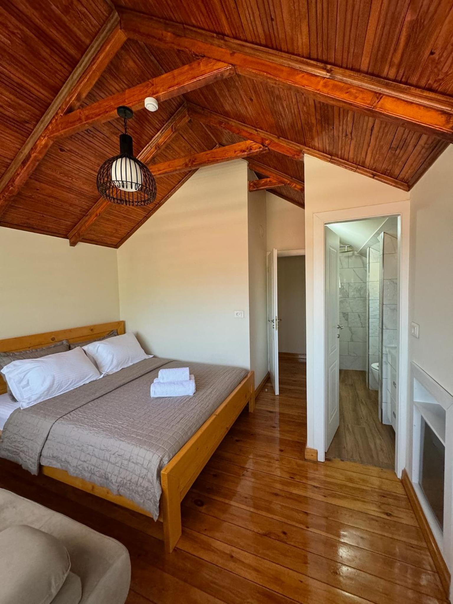 Triple Room with Private Bathroom photo 2