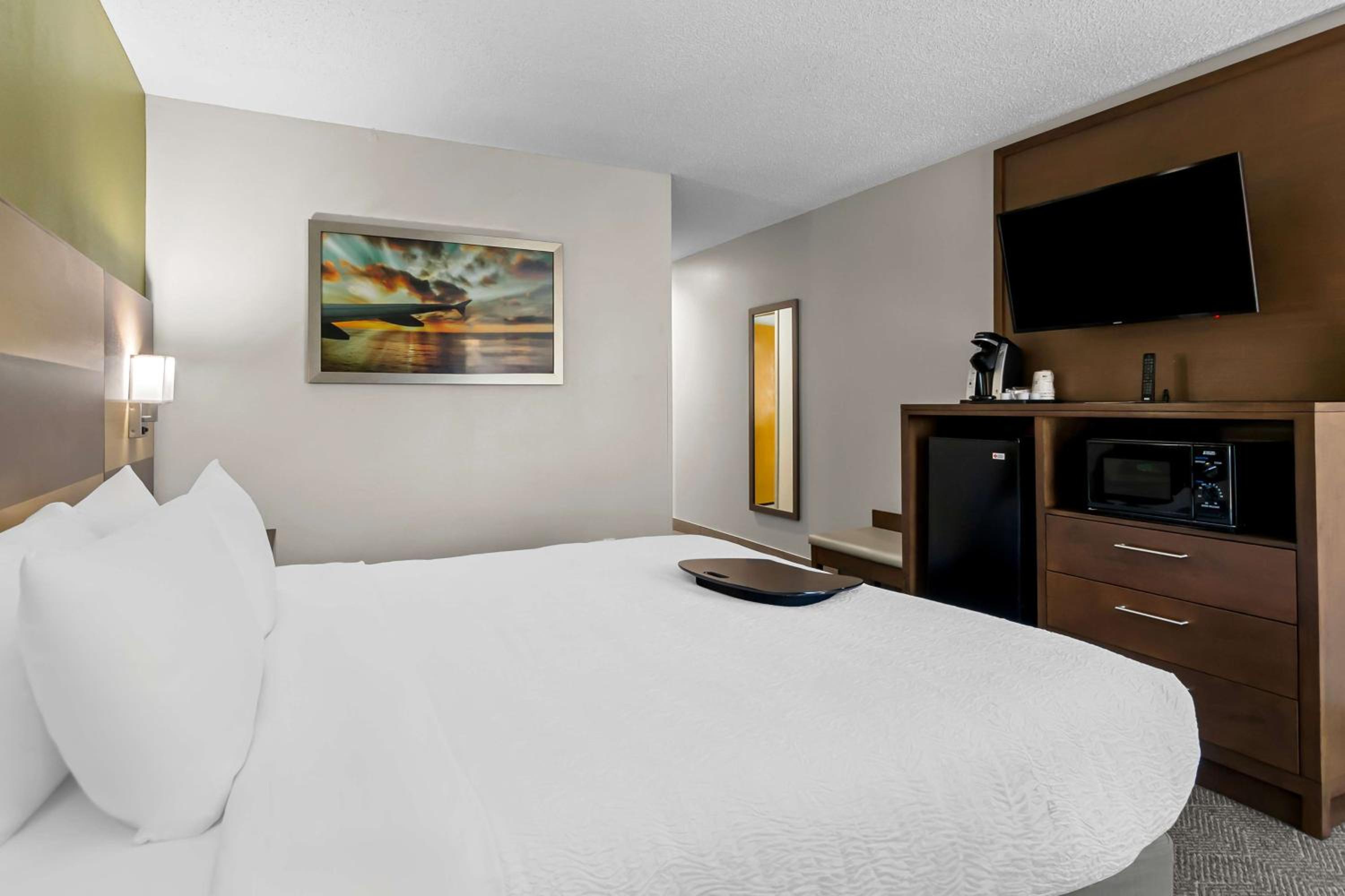 King Room - Disability Access - Photo 3