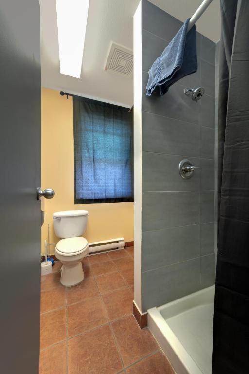 Budget Twin Room photo 3